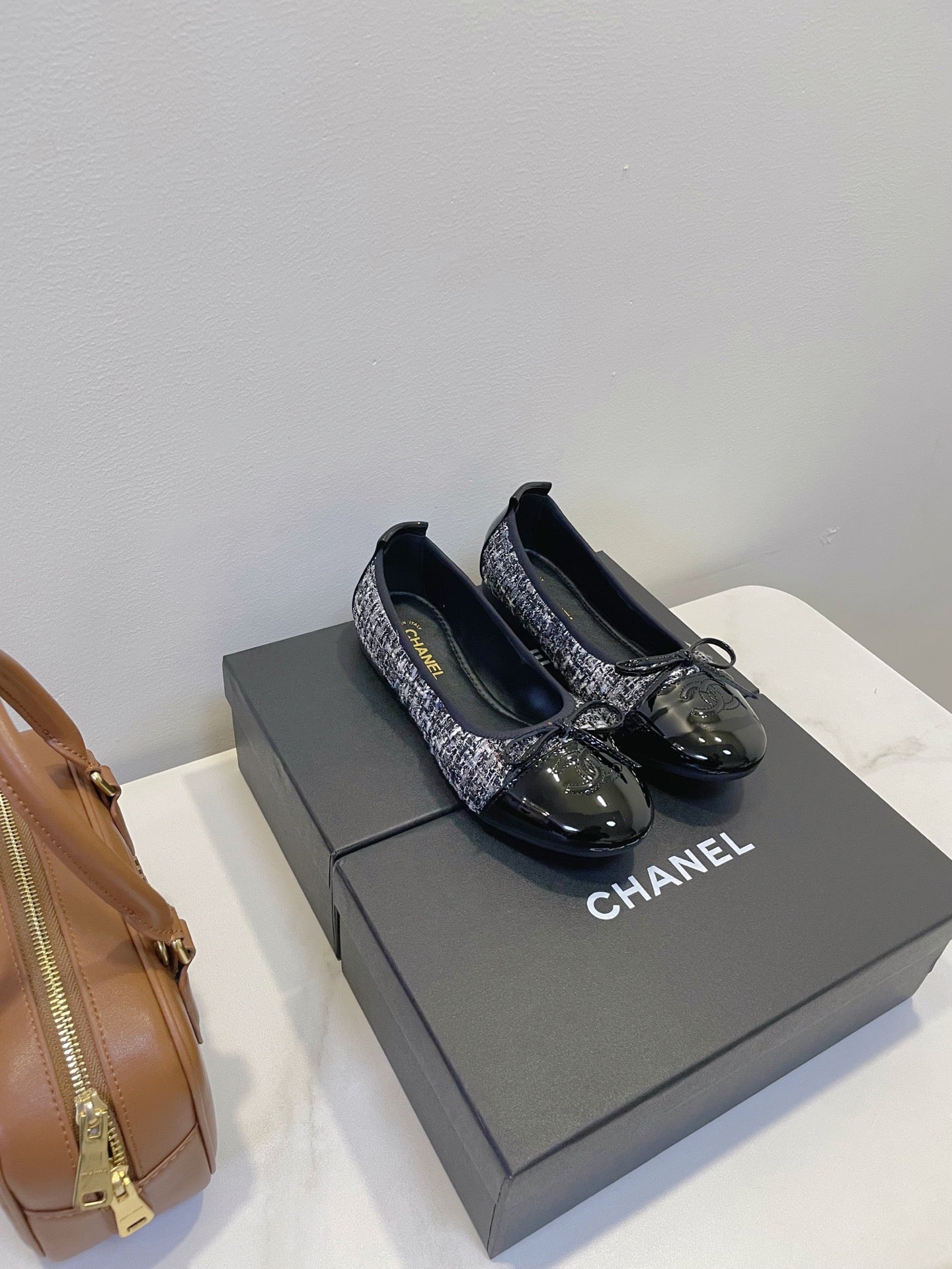 Z2Q95C106 Popular high-quality  shoes