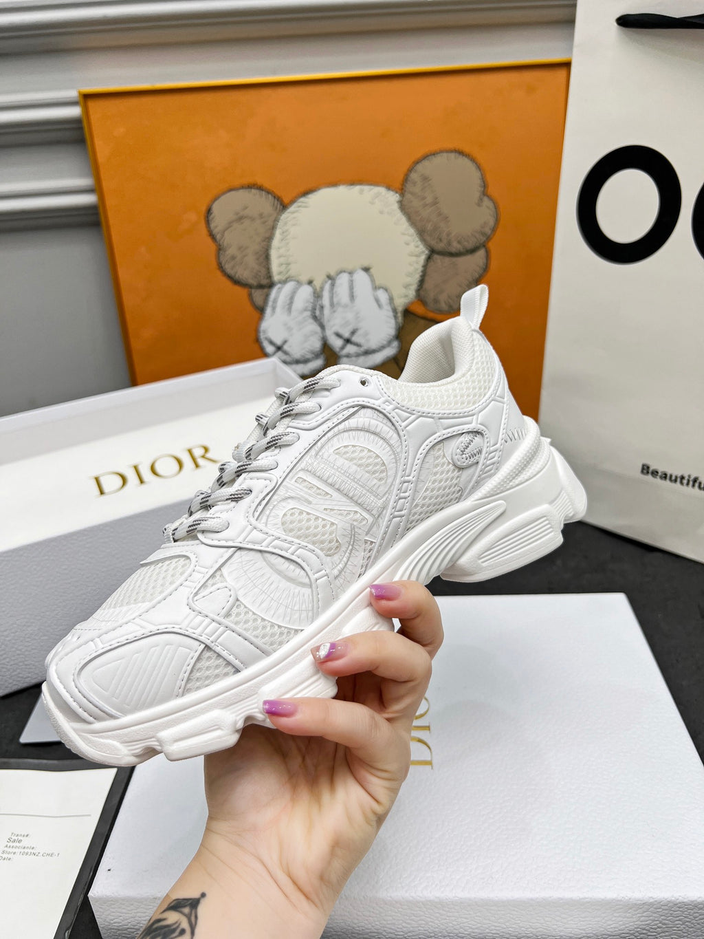 Z2Q105D311 Popular high-quality Shoes