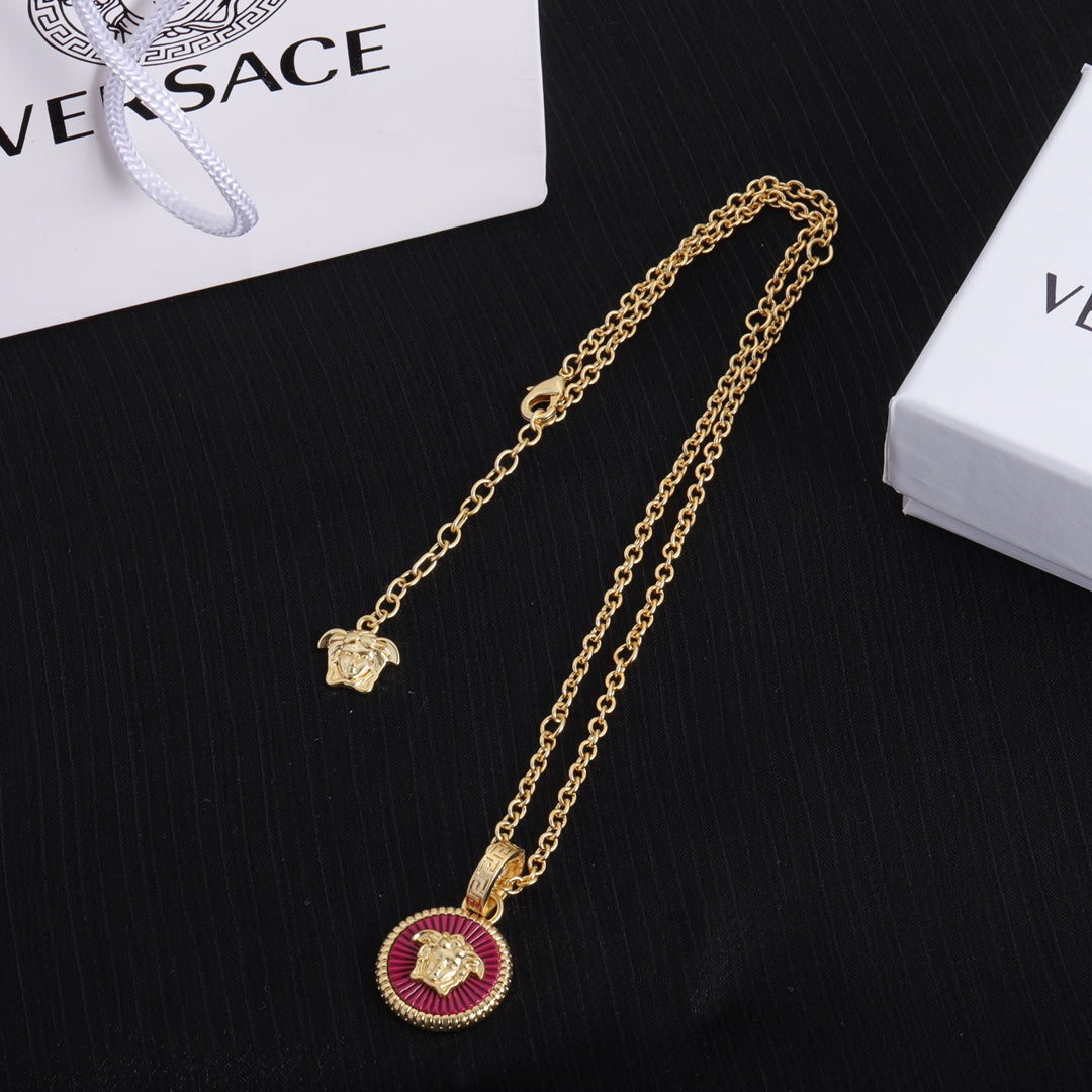 X1Q85V361X Popular Necklaces