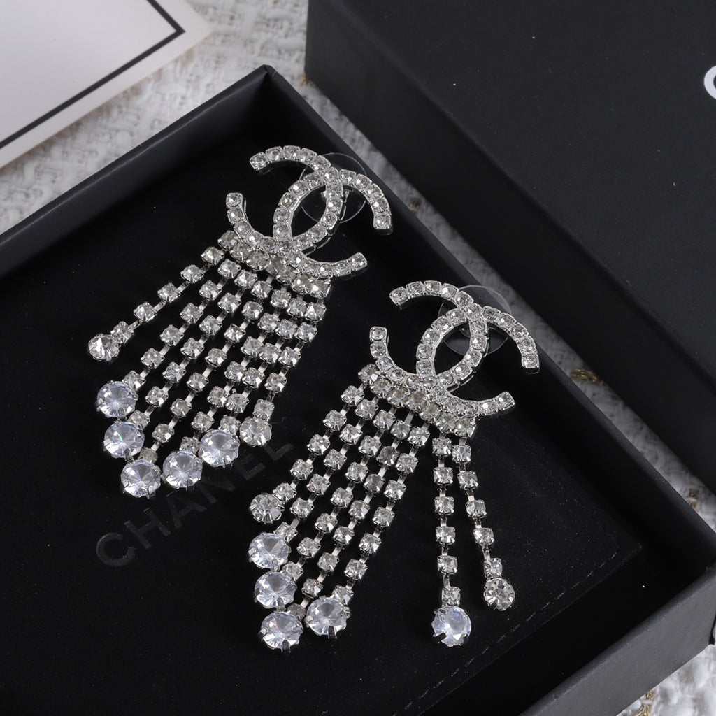 X1Z84C505E Popular Earrings