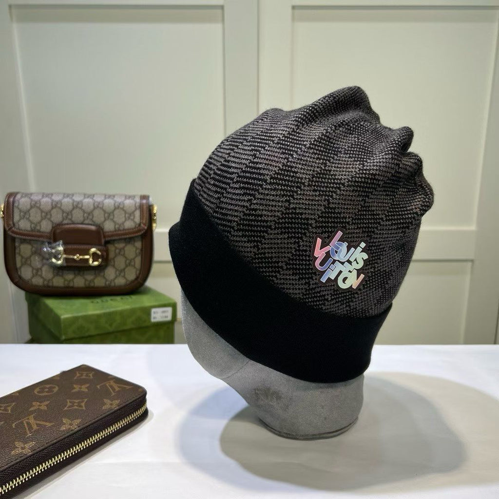M1R86E50 Popular hats