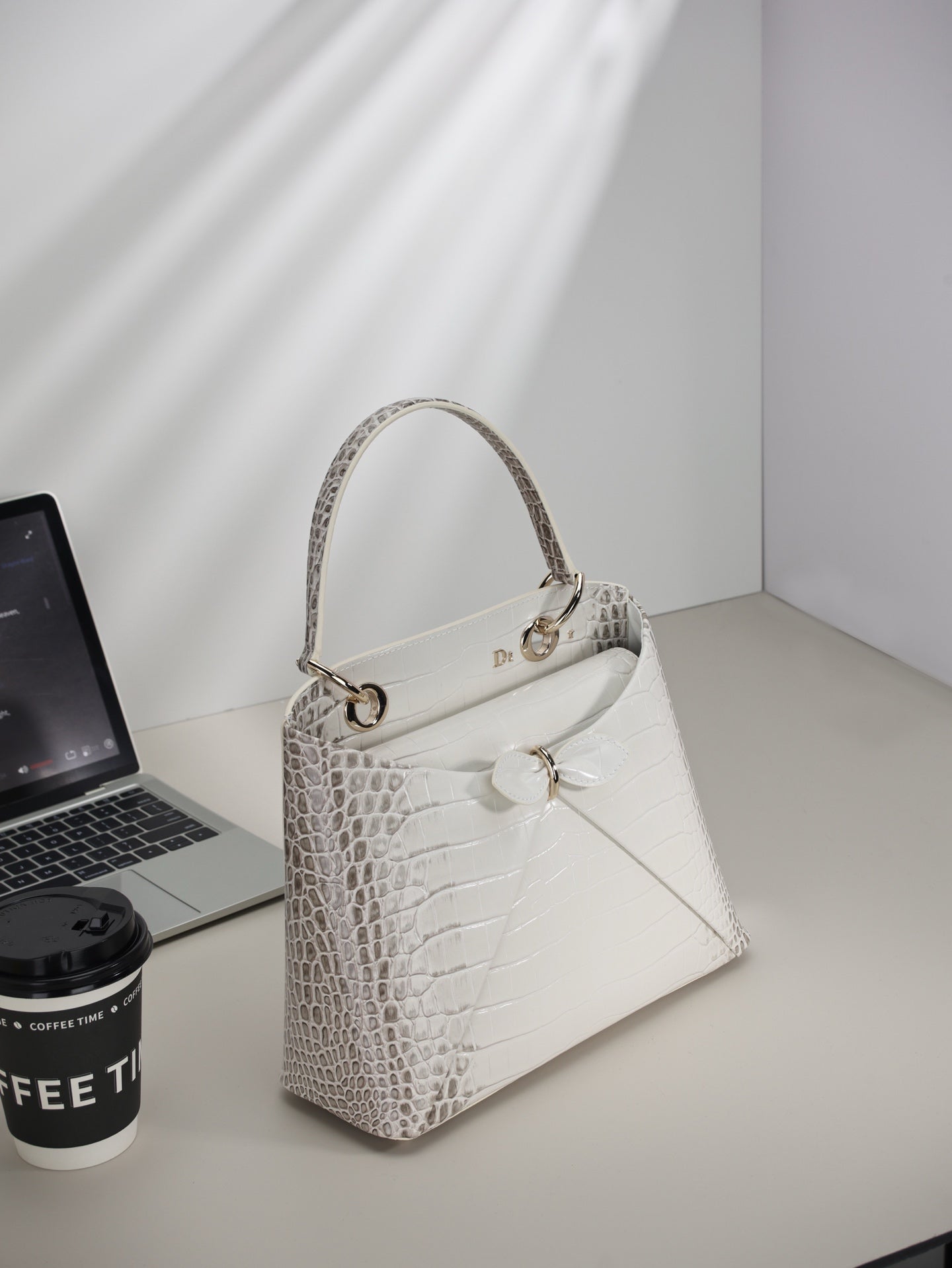 B1P36D90 Popular leather bag
