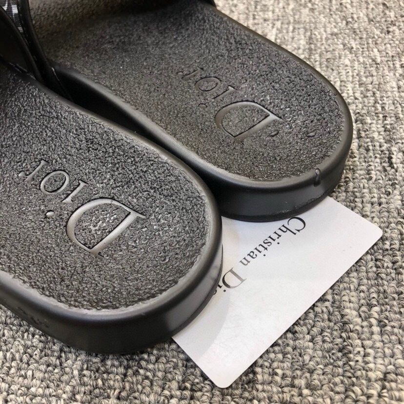Z5ZD50 Popular slippers