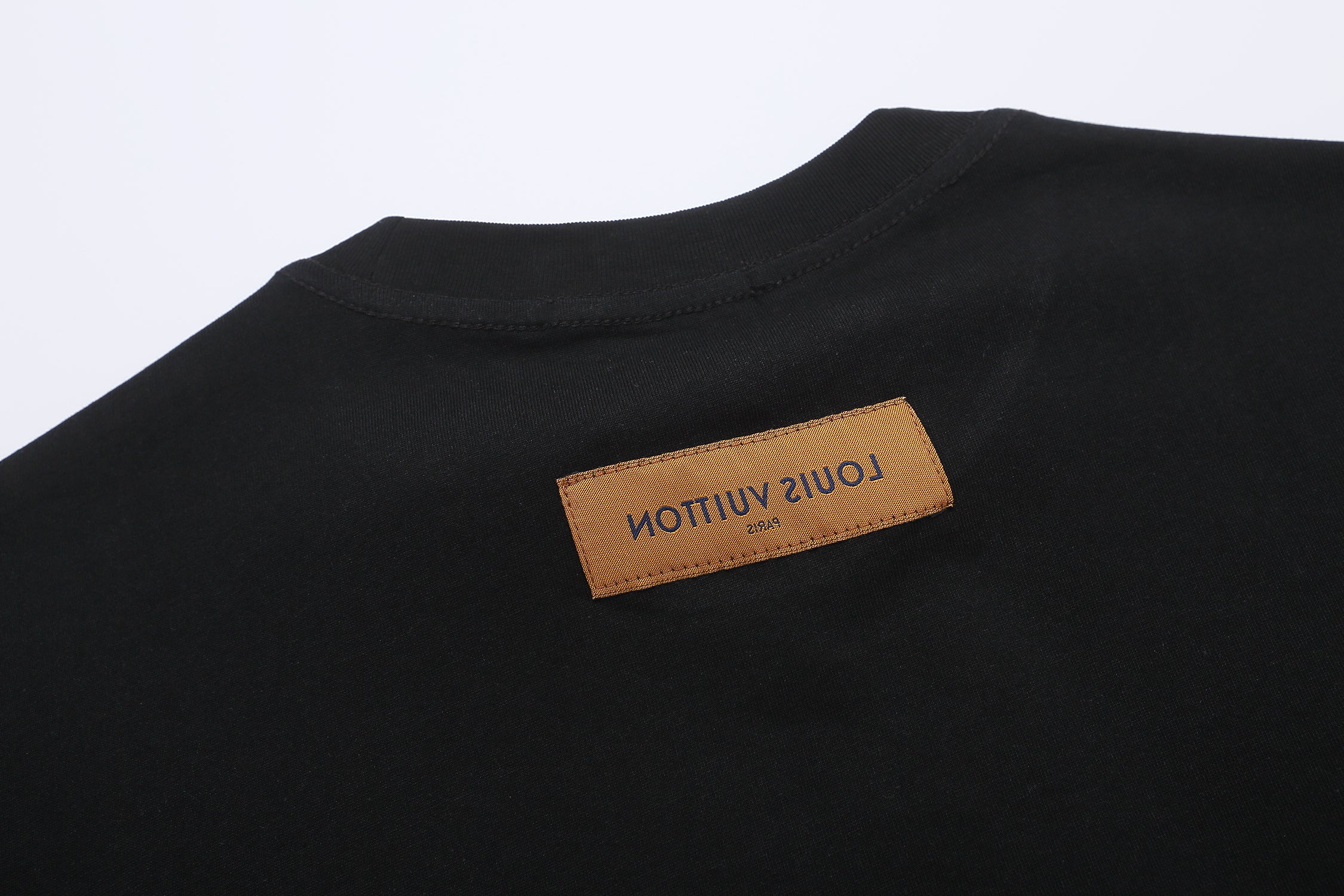 U1R45E193 Popular T-shirt