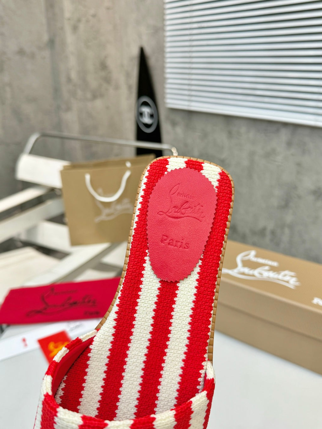 Z2XA10 Popular leather + knitted sandals