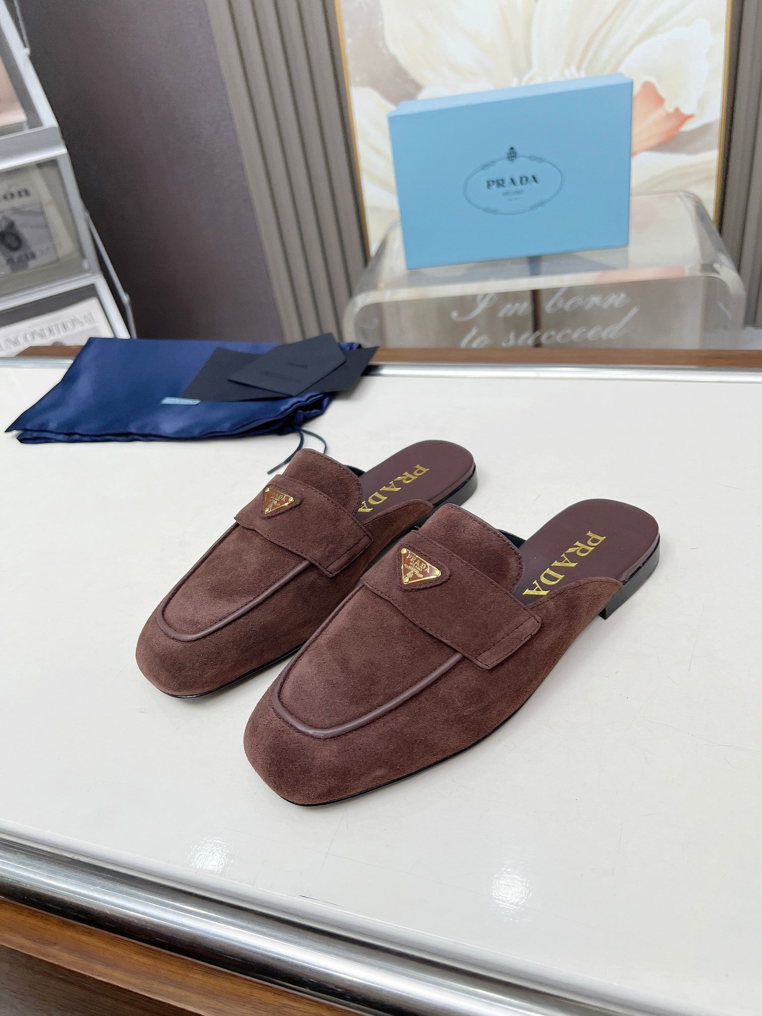 Z2Q105P405 Popular high-quality Shoes