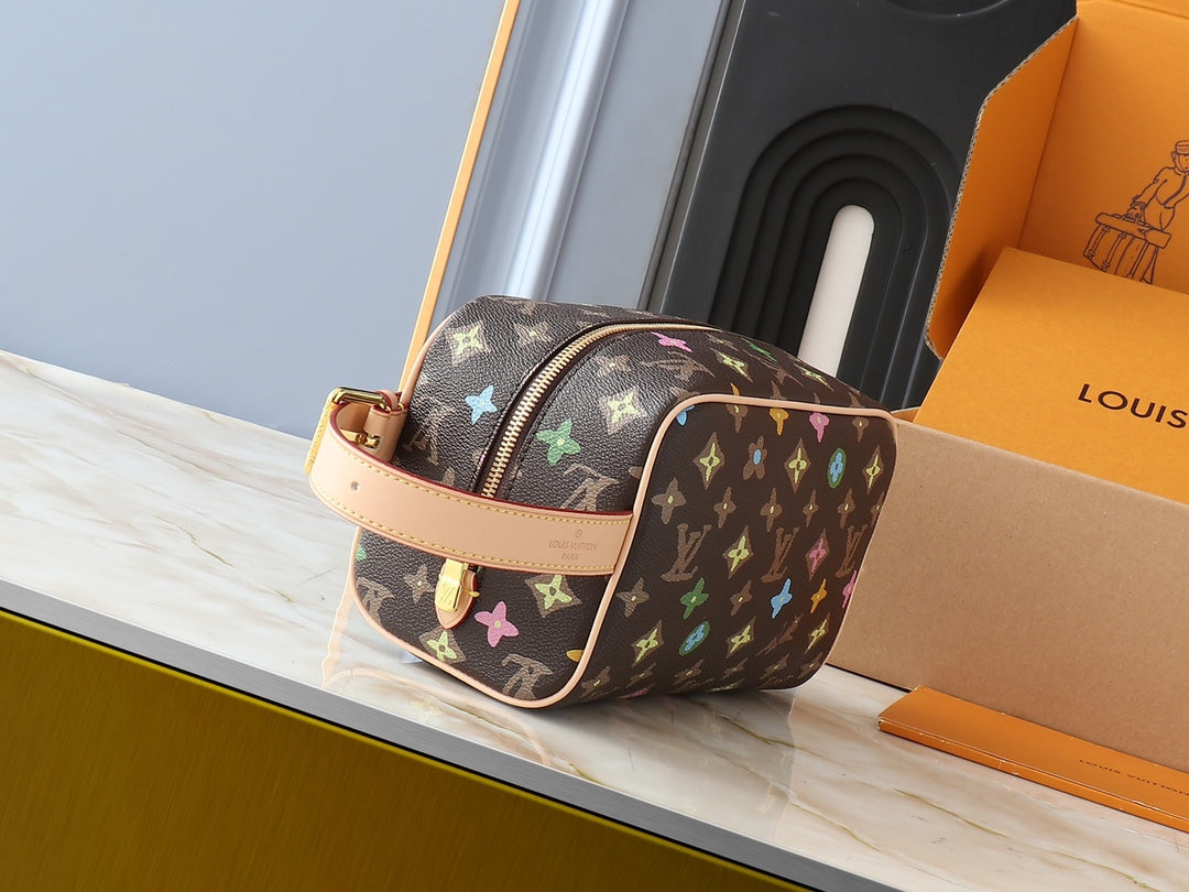 B1R15E69  Popular   leather bag