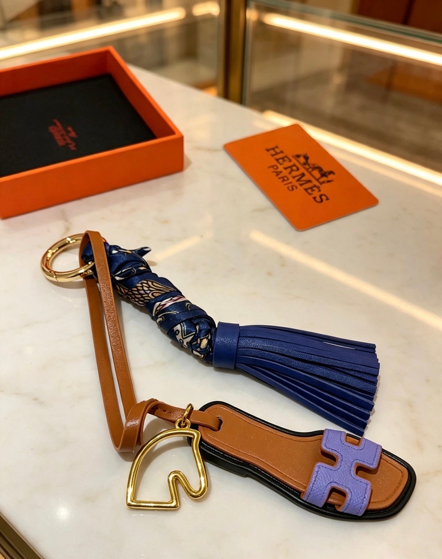 A1R76H105 Popular bag 's charms accessories