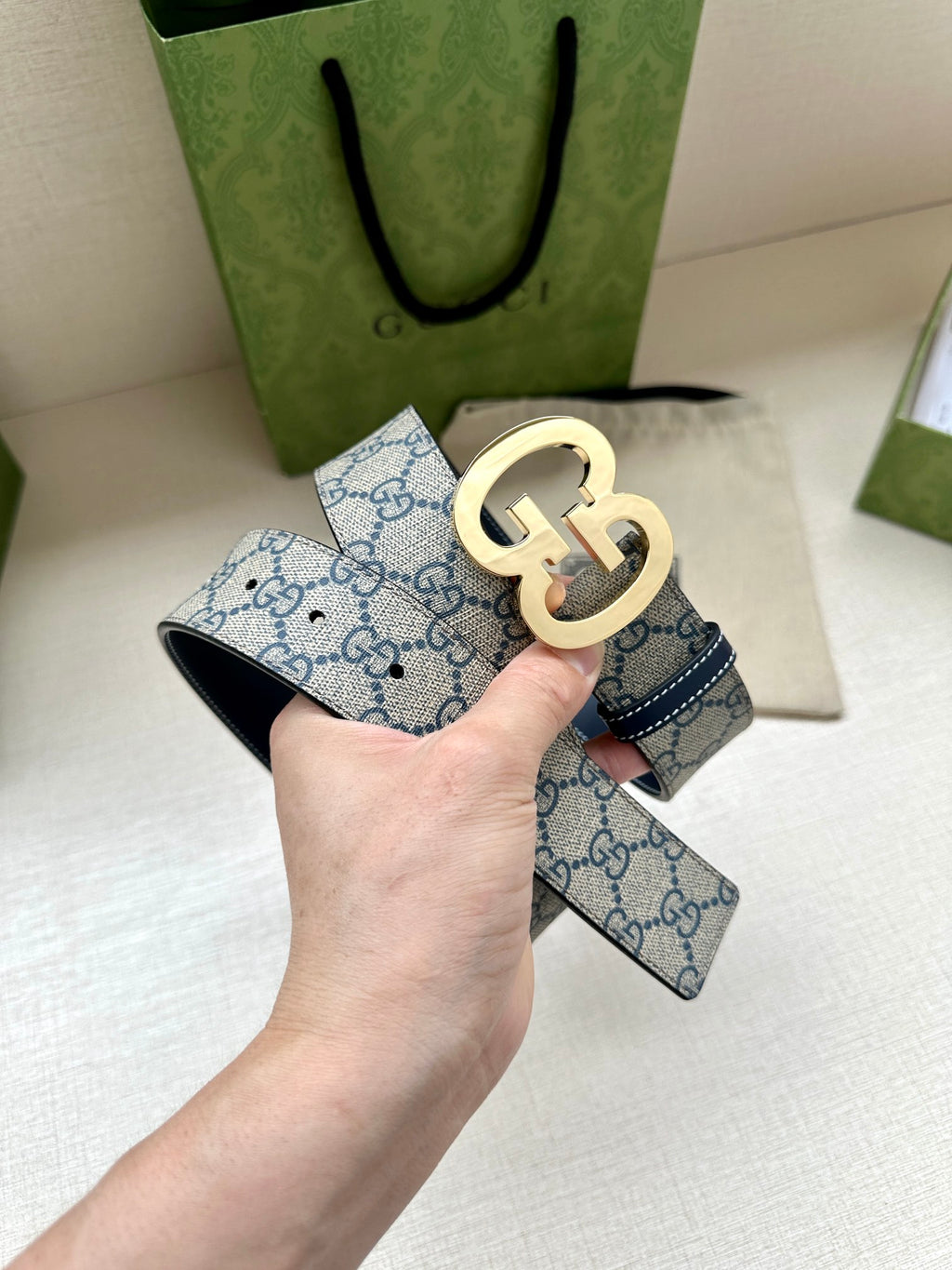 P1R55B210 Popular  High quality belt With full package