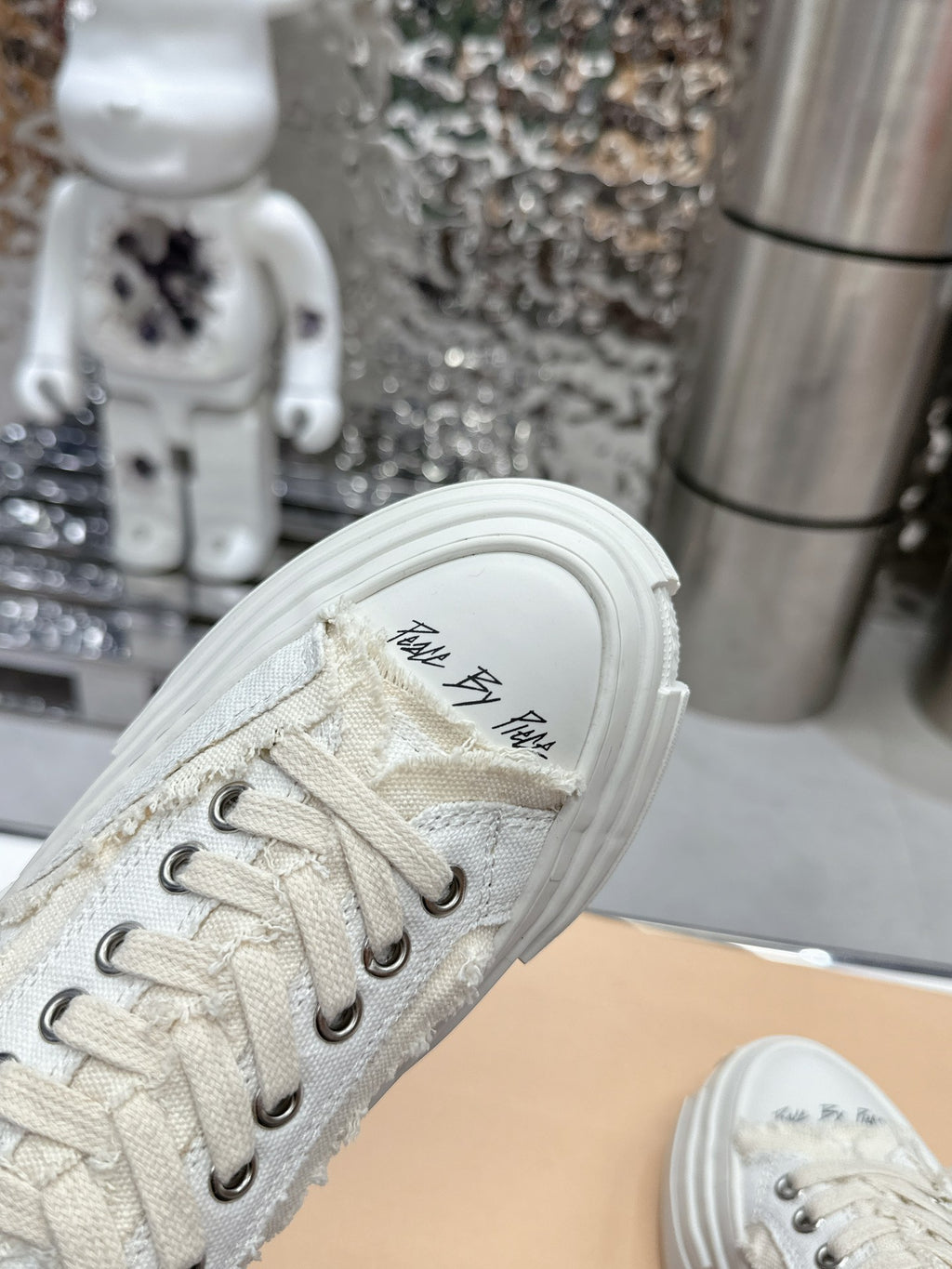 Z2Q105A249 Popular high-quality Shoes