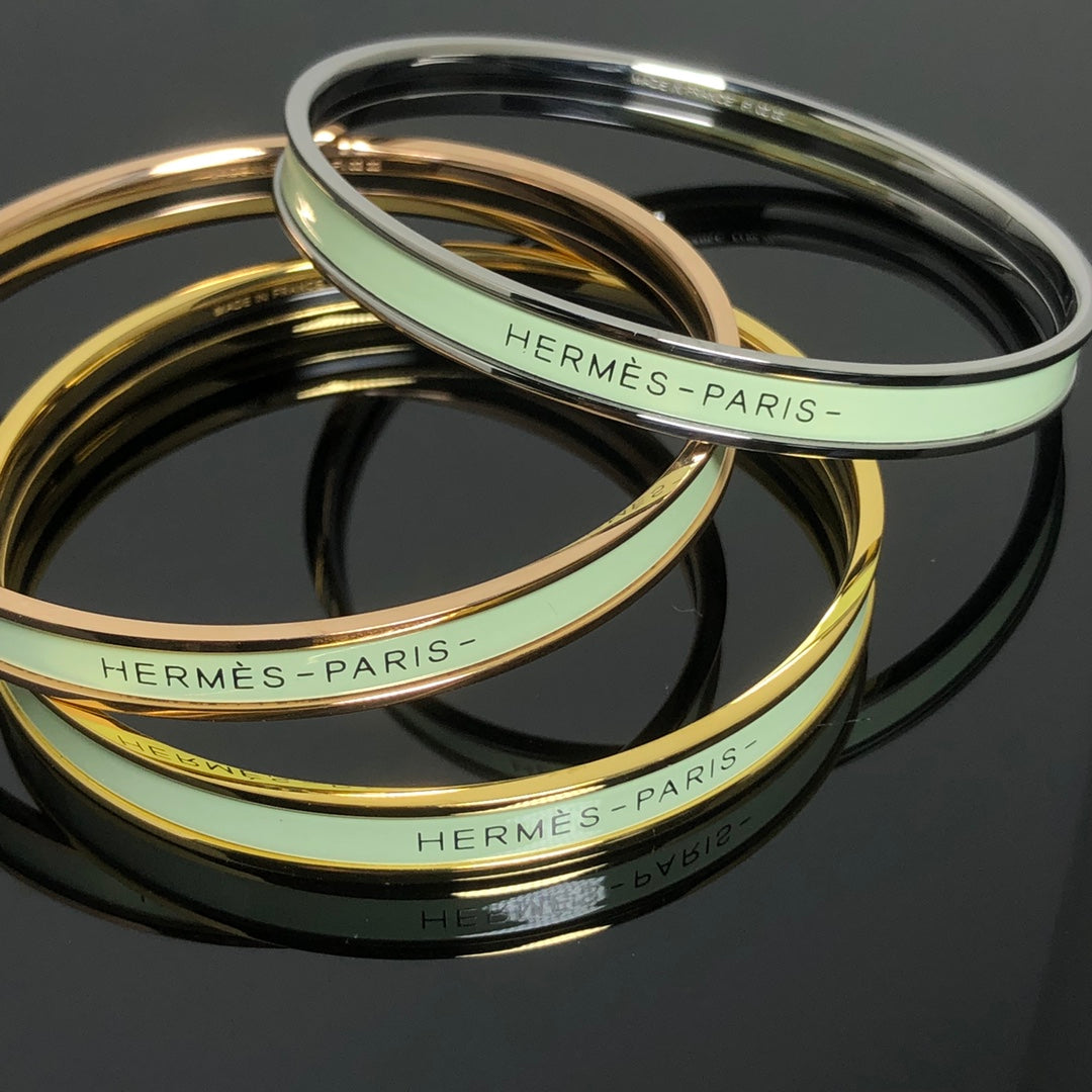 X1Q85H83K  Popular Bracelets