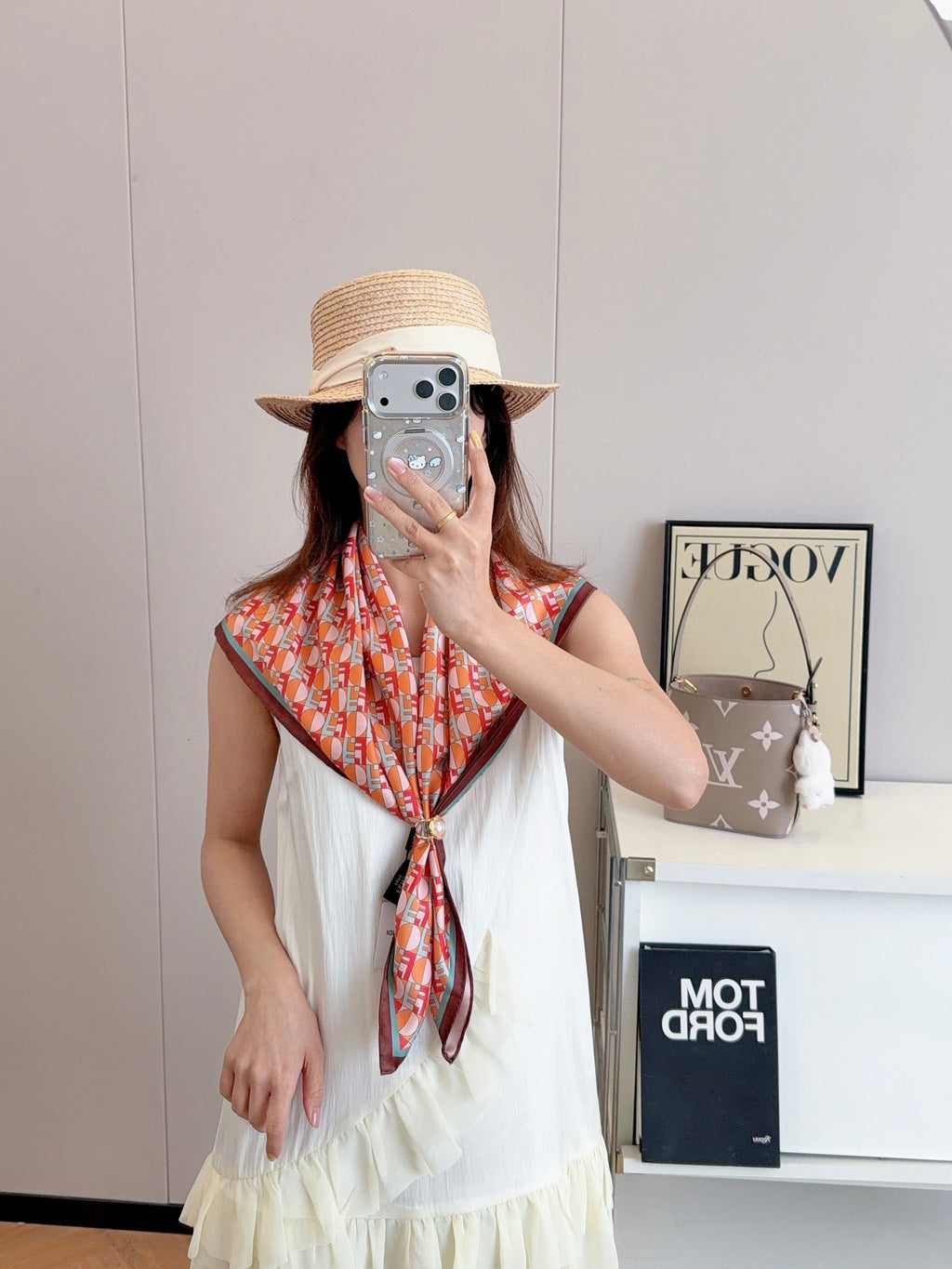 W1N36F10 Popular Silk Scarve