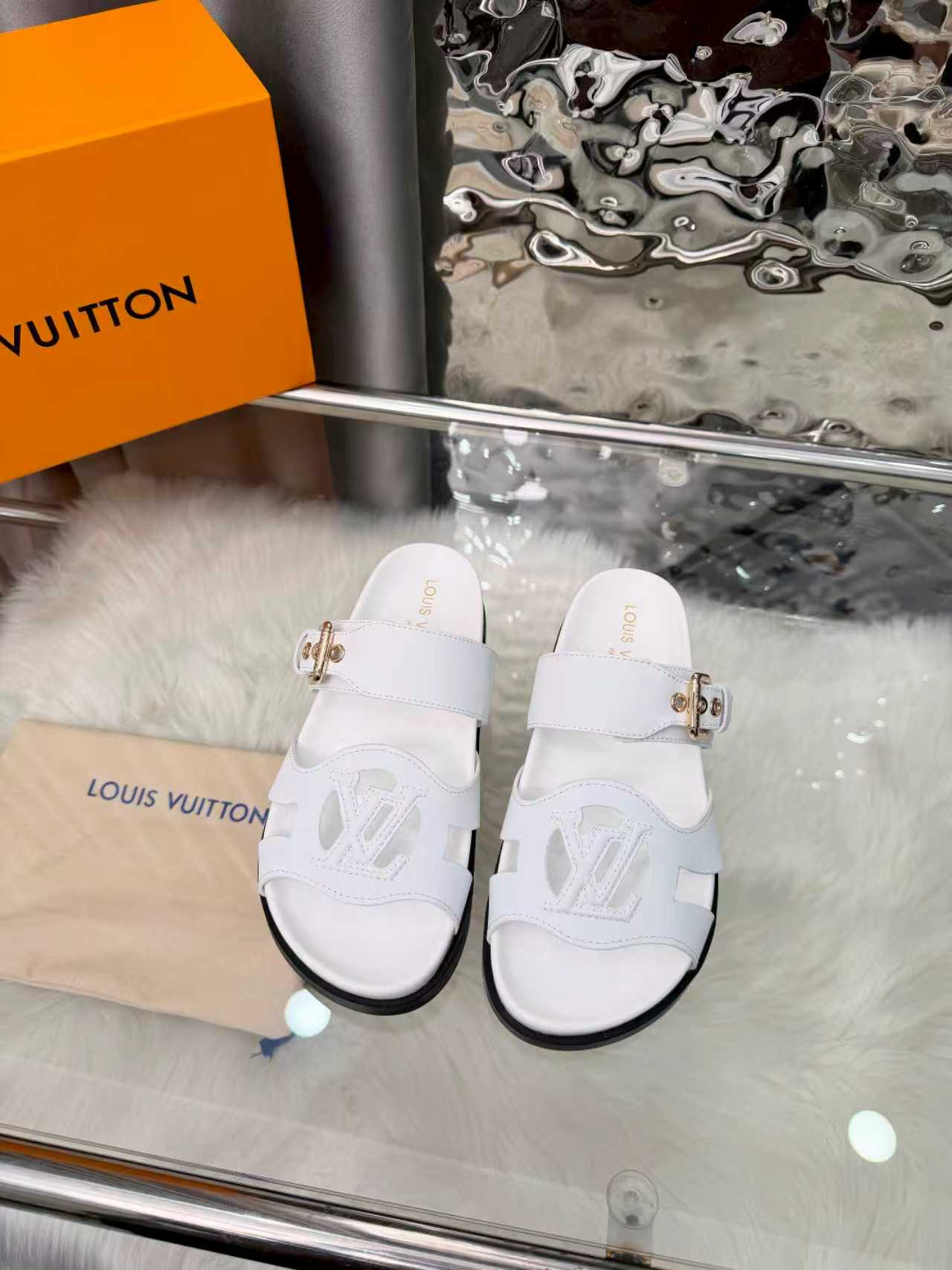 Z2P36E13 Popular high-quality Shoes