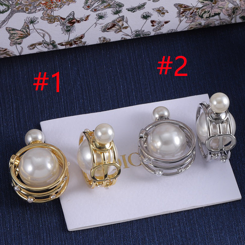 X1Z54D420E Popular Earrings
