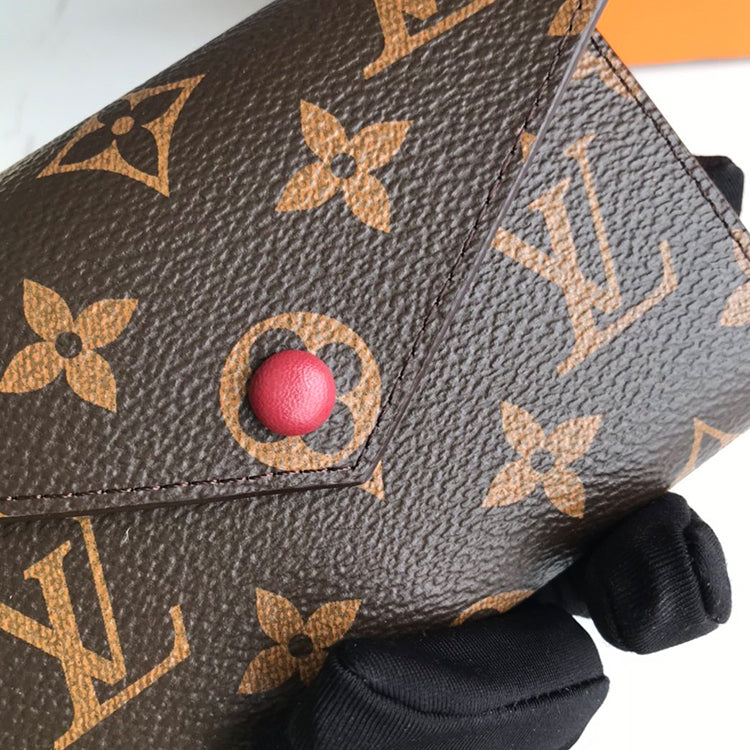 B1P20E3 Popular  leather wallets