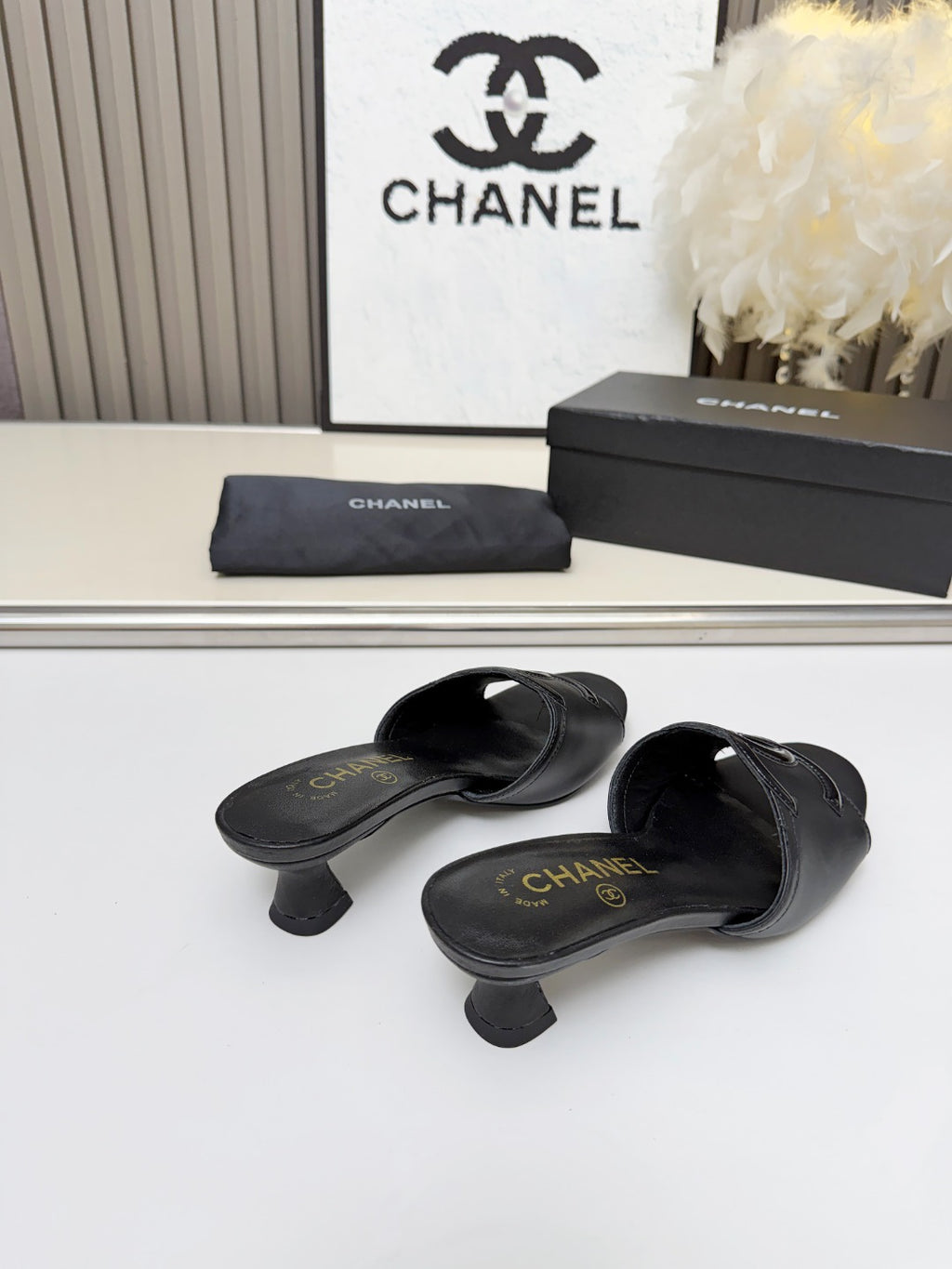 ZPX76C4  Popular high-quality leather slippers