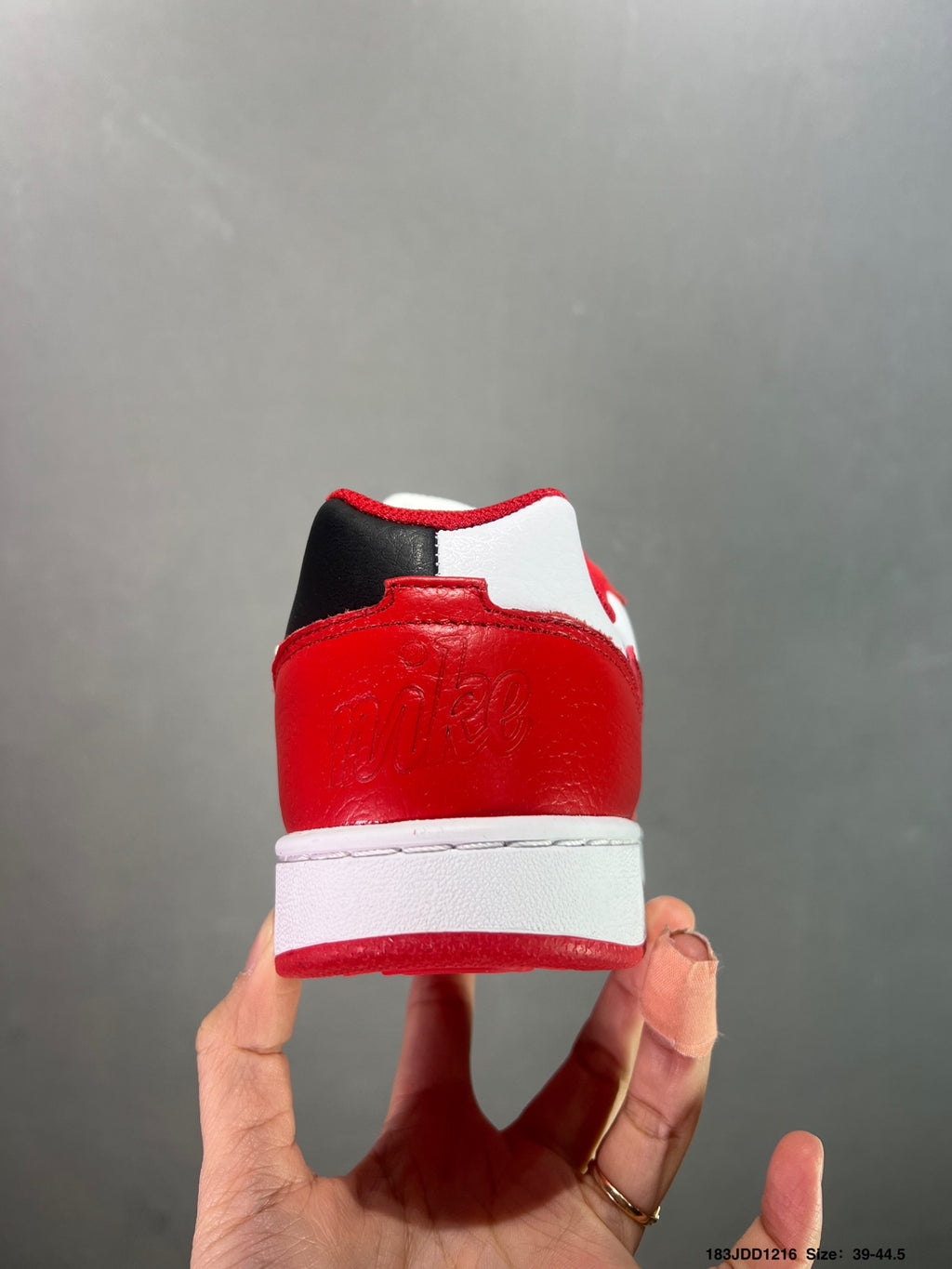 Z4Z35A7 Popular shoes (No box)