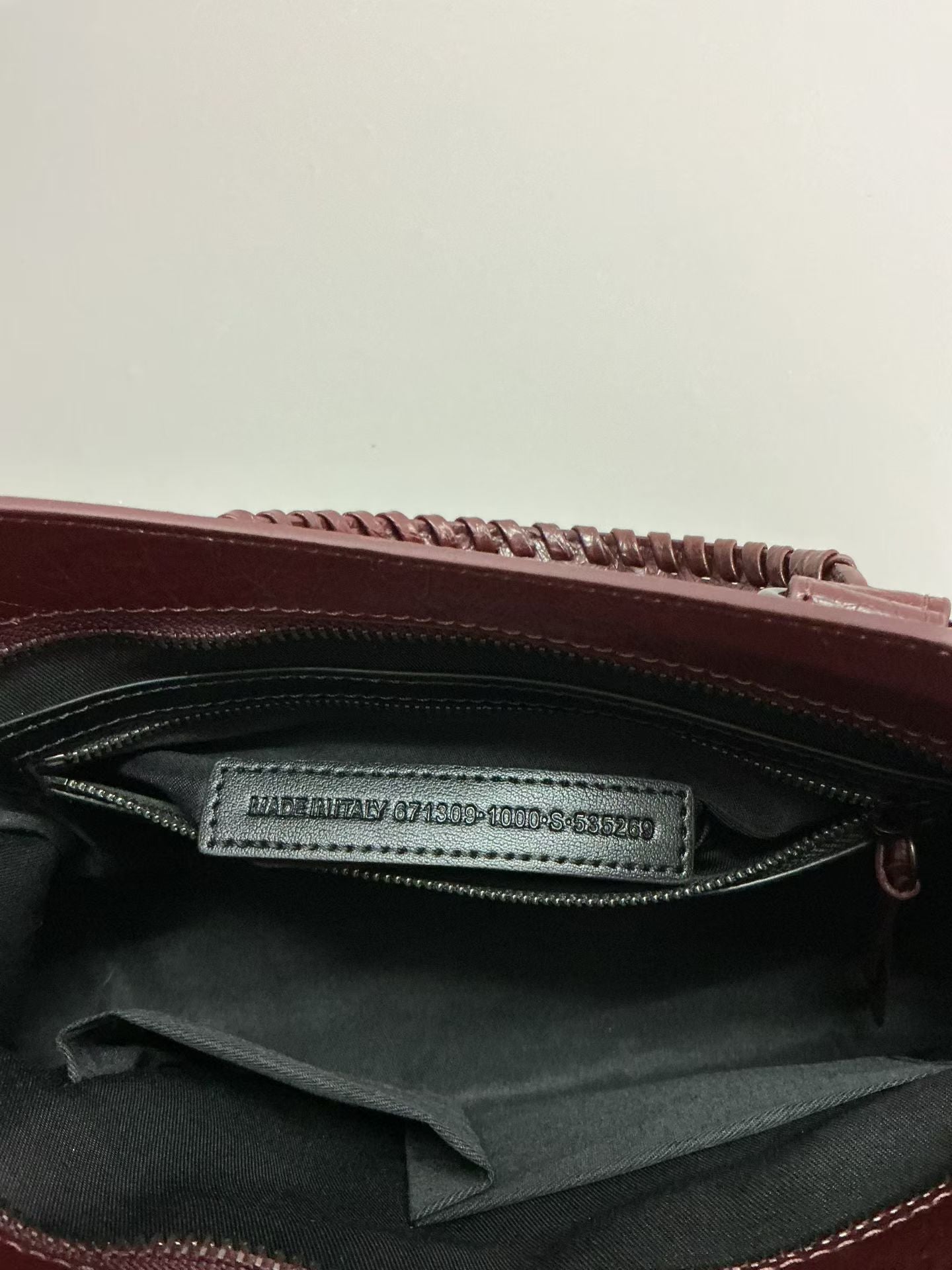 B1P36J115 Popular leather bag