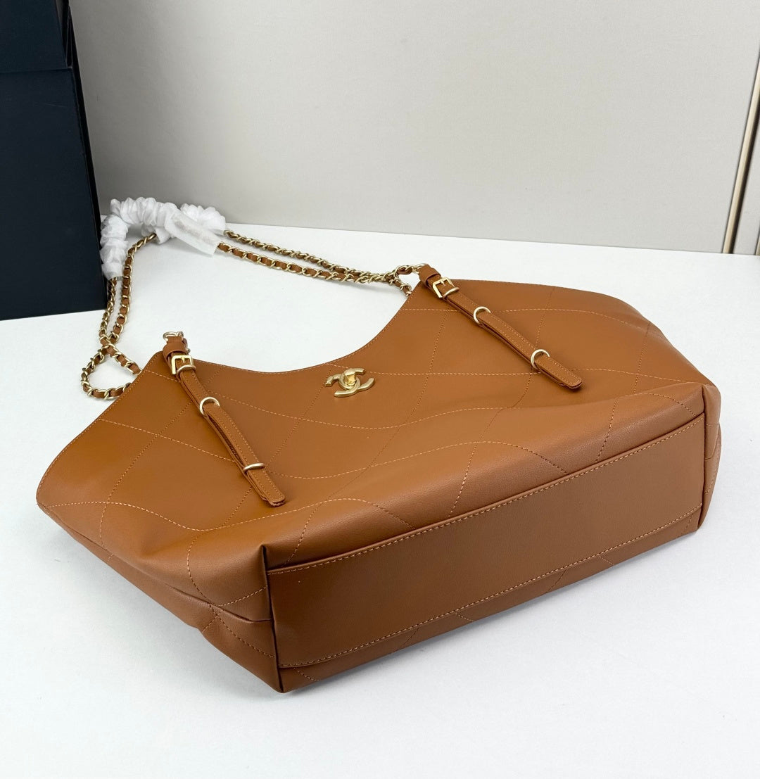 B1P46C11 Popular leather bag