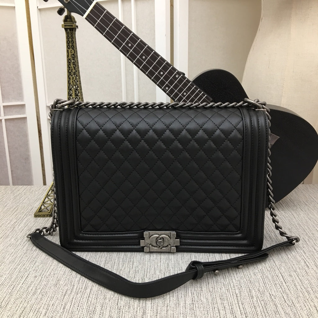 B5X121C60 Popular  leather bag 