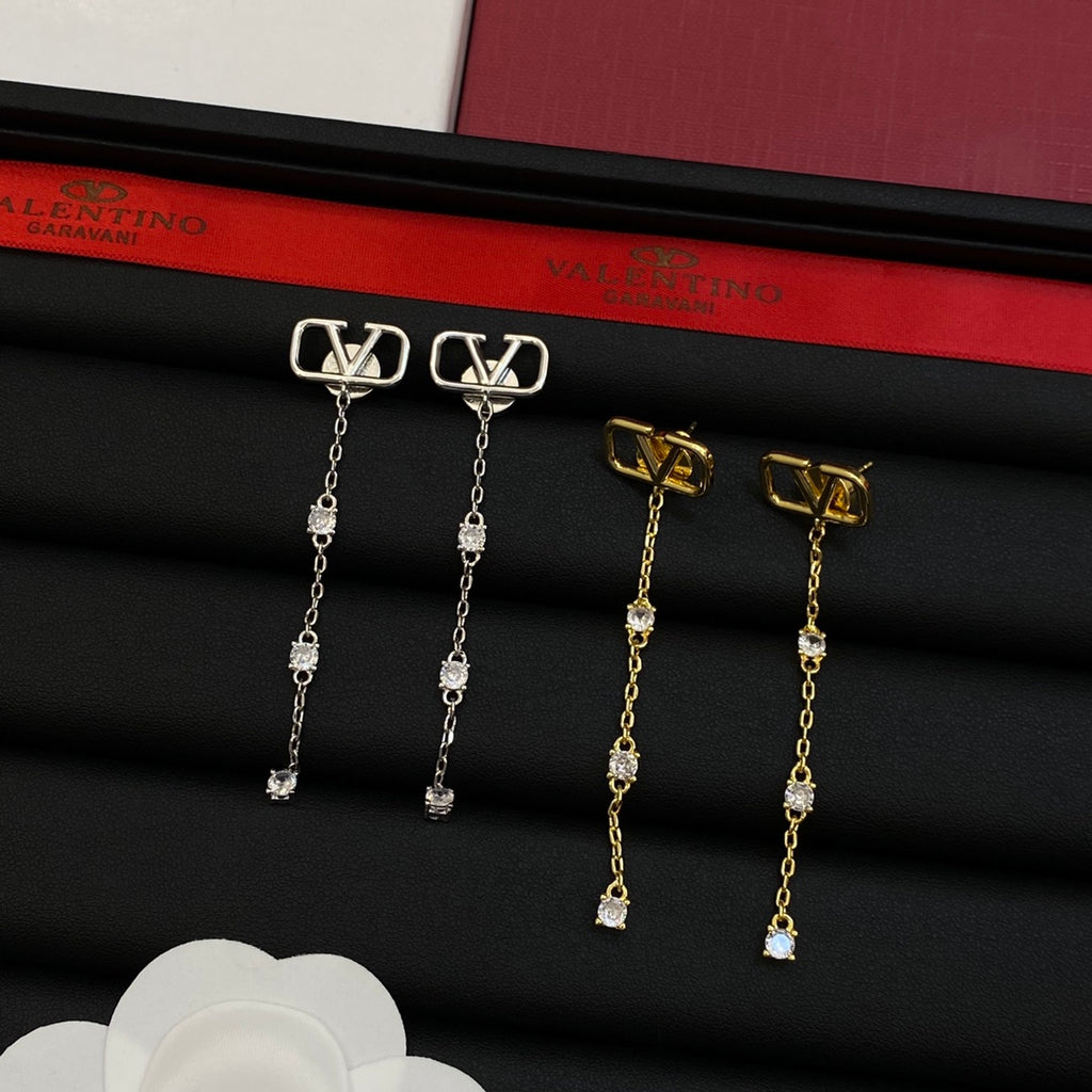 X1Z54VL451E Popular Earrings