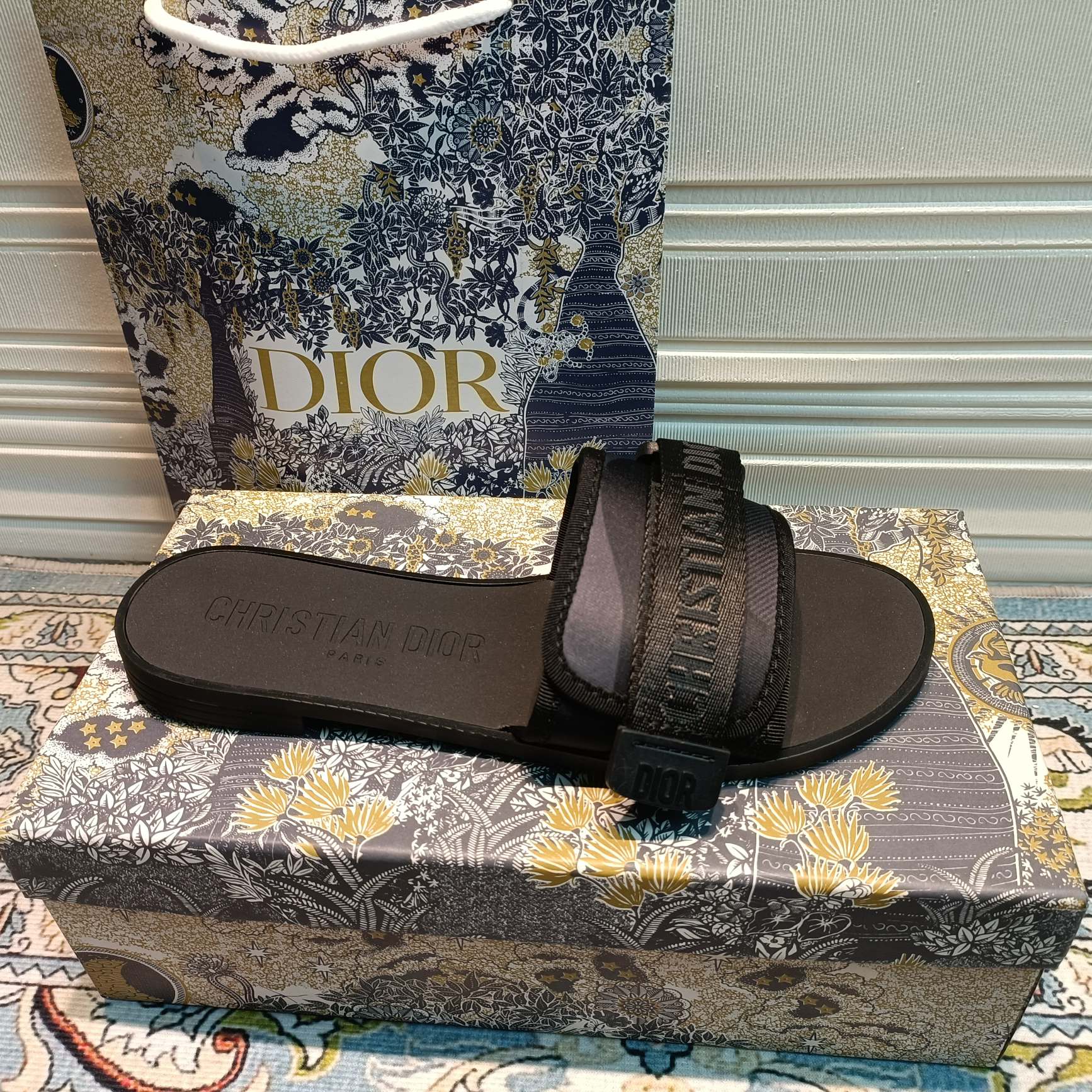 Z1ZD20 Popular Slippers