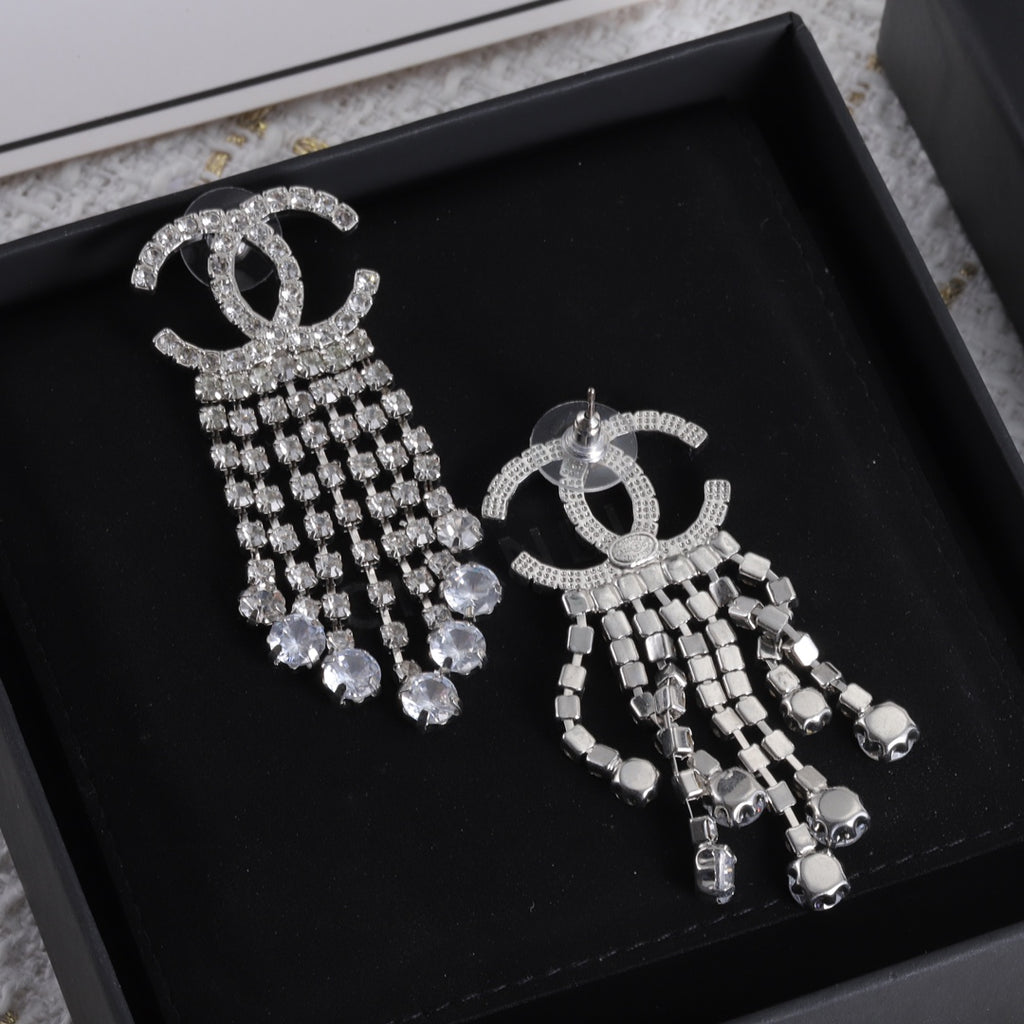 X1Z84C505E Popular Earrings