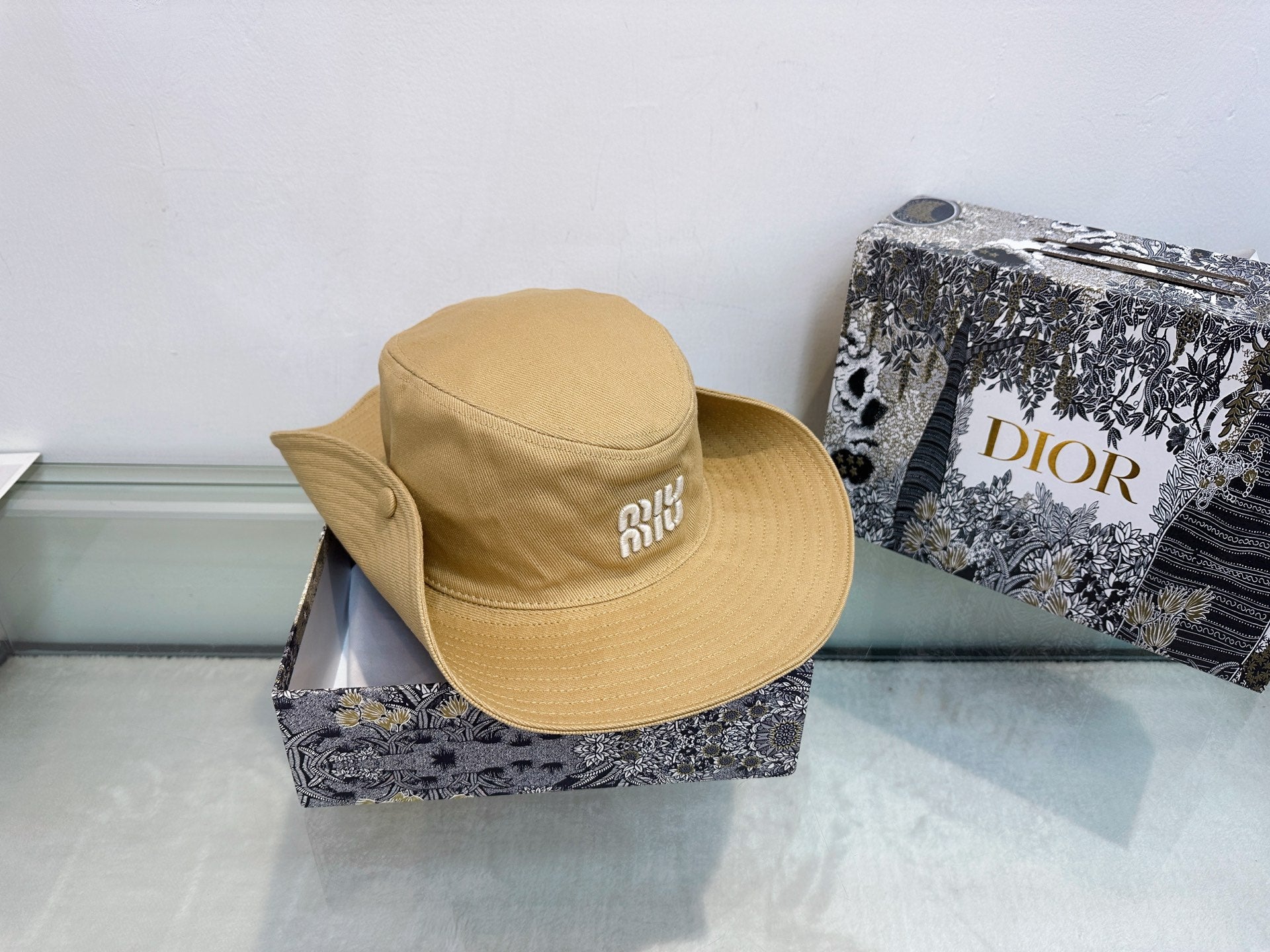 M1N76A1Popular hats