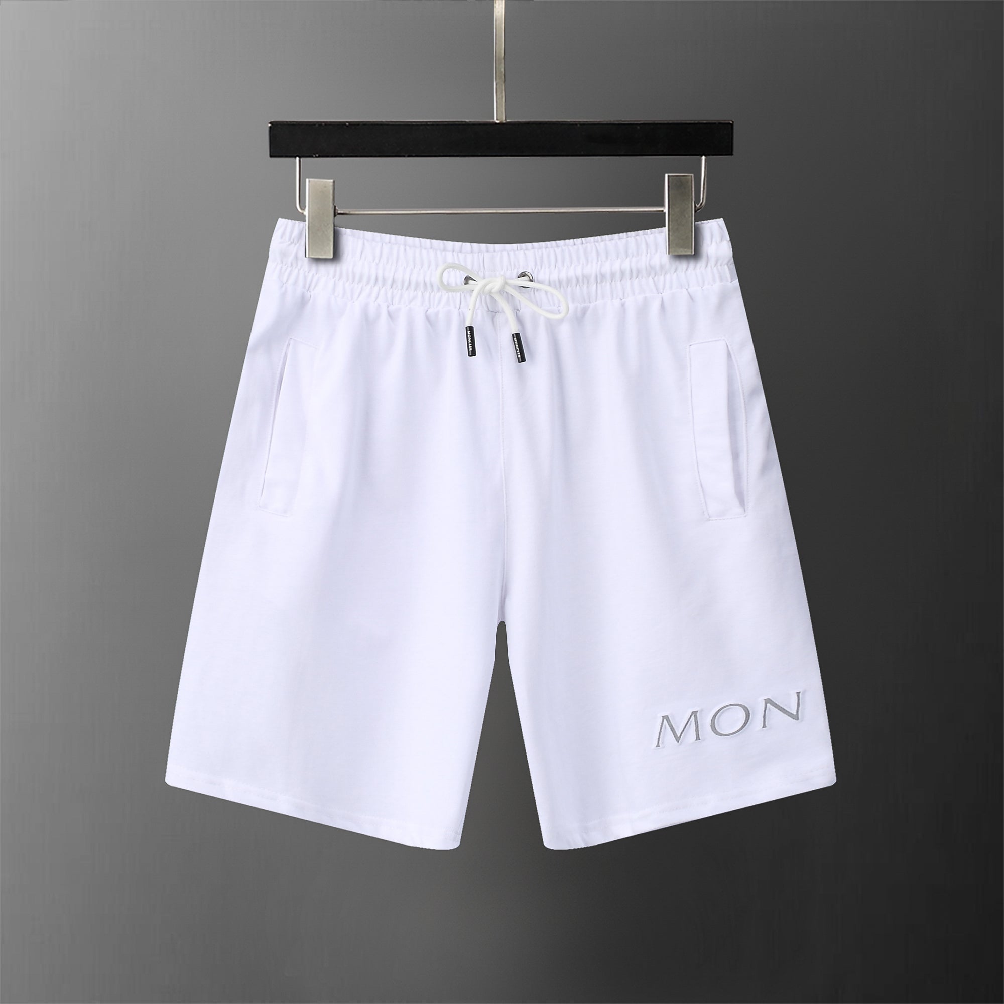 U1R135A122  Popular shirt and shorts set
