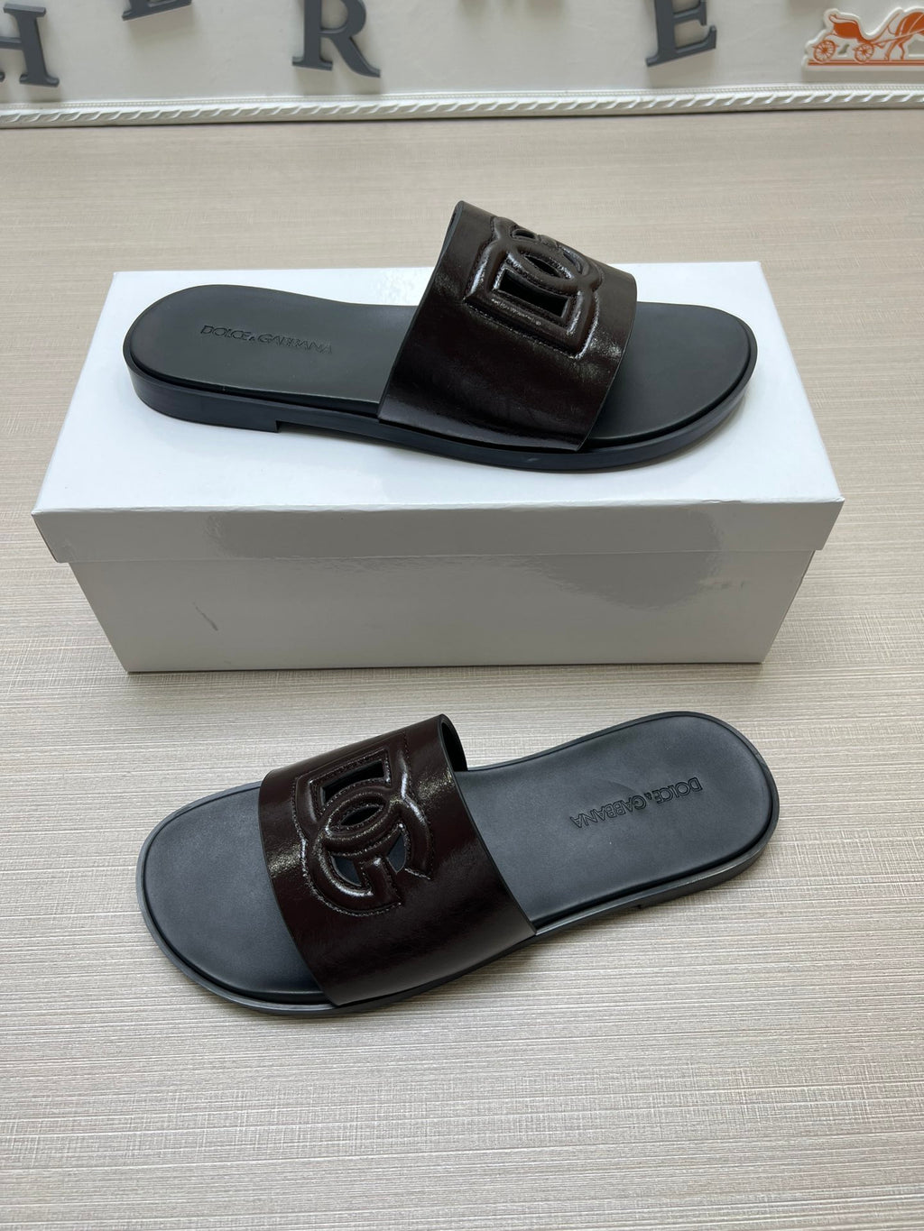 Z5ZA64 Popular slippers