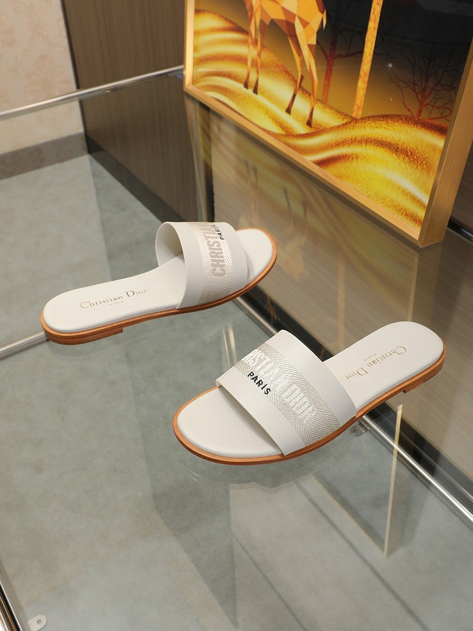 Z2Q55D38 Popular  leather shoes