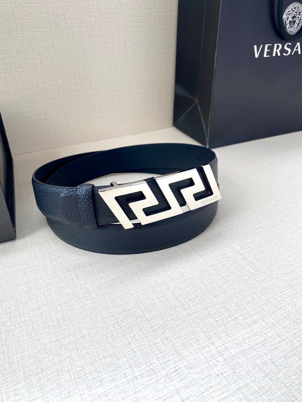 P1W15V166 Popular   High quality belt With full package