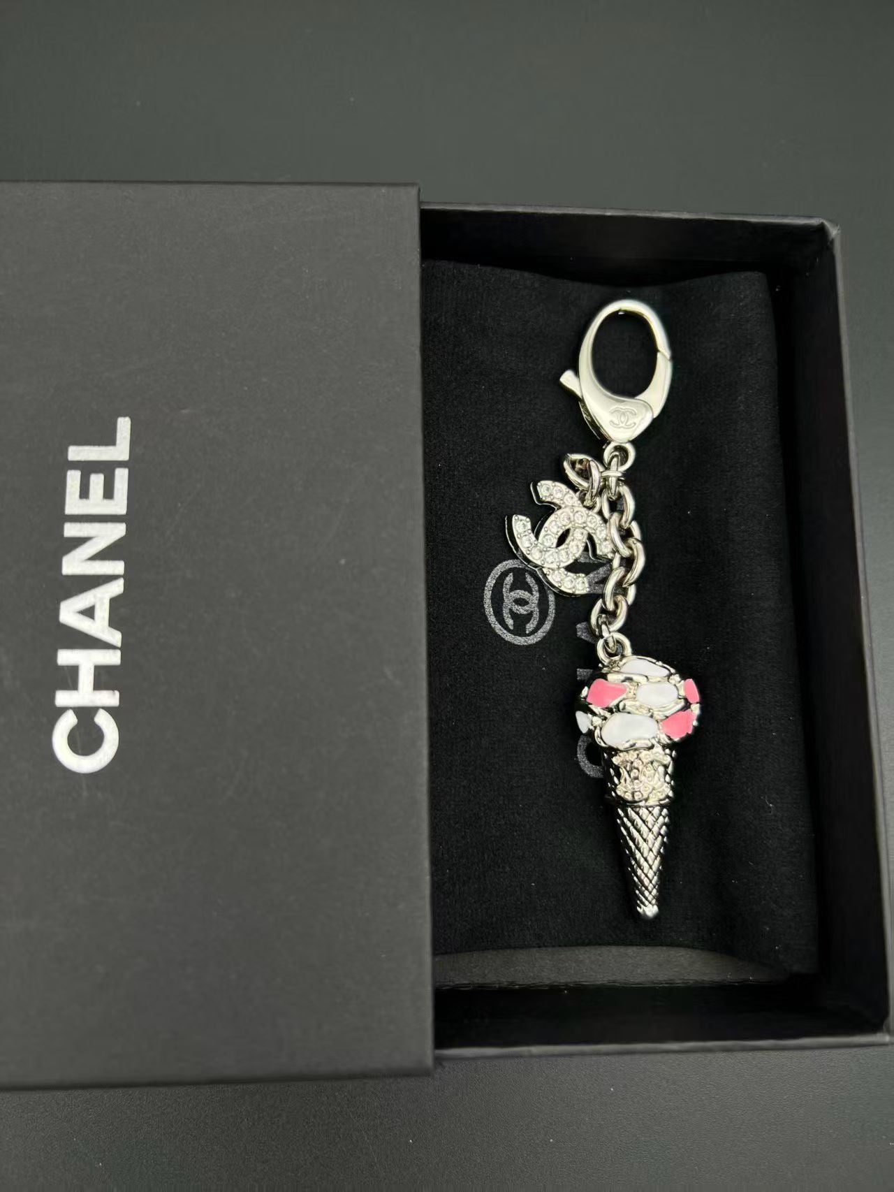 A1R76C35 Popular bag 's charms accessories