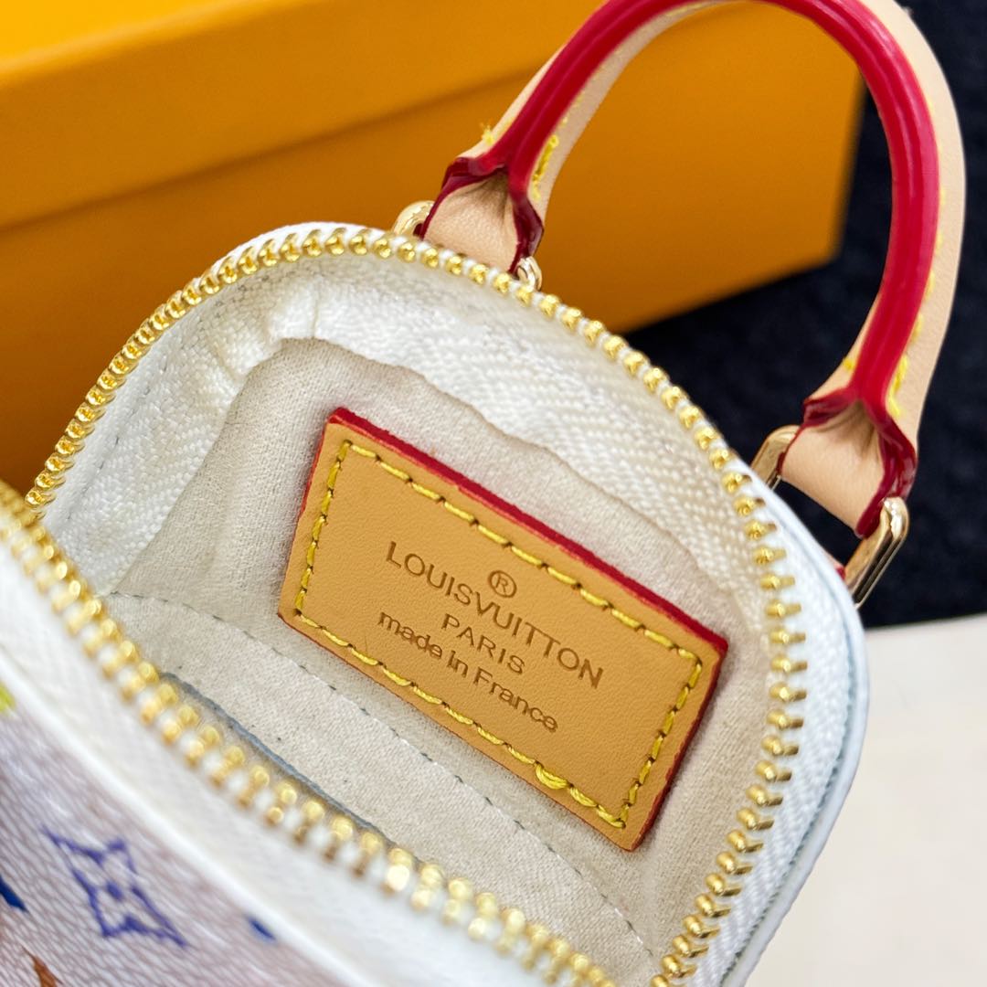 A1Z105E5 Popular bag 's charms accessories