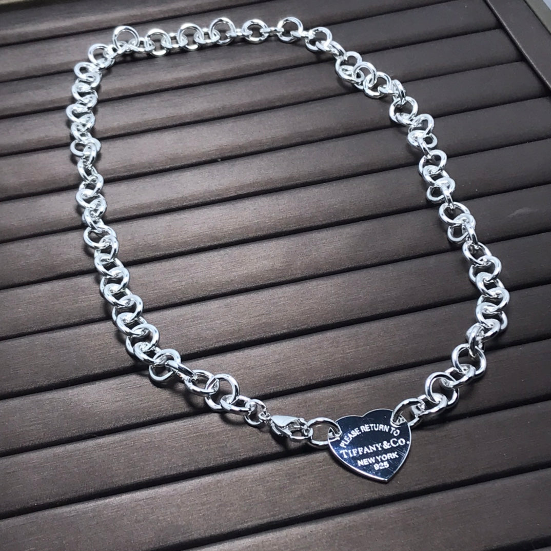X1Q85T216X Popular Necklace