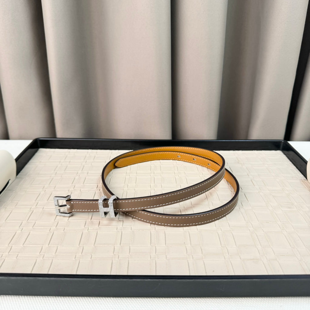 P1Q64H28  Popular   High quality belt With full package