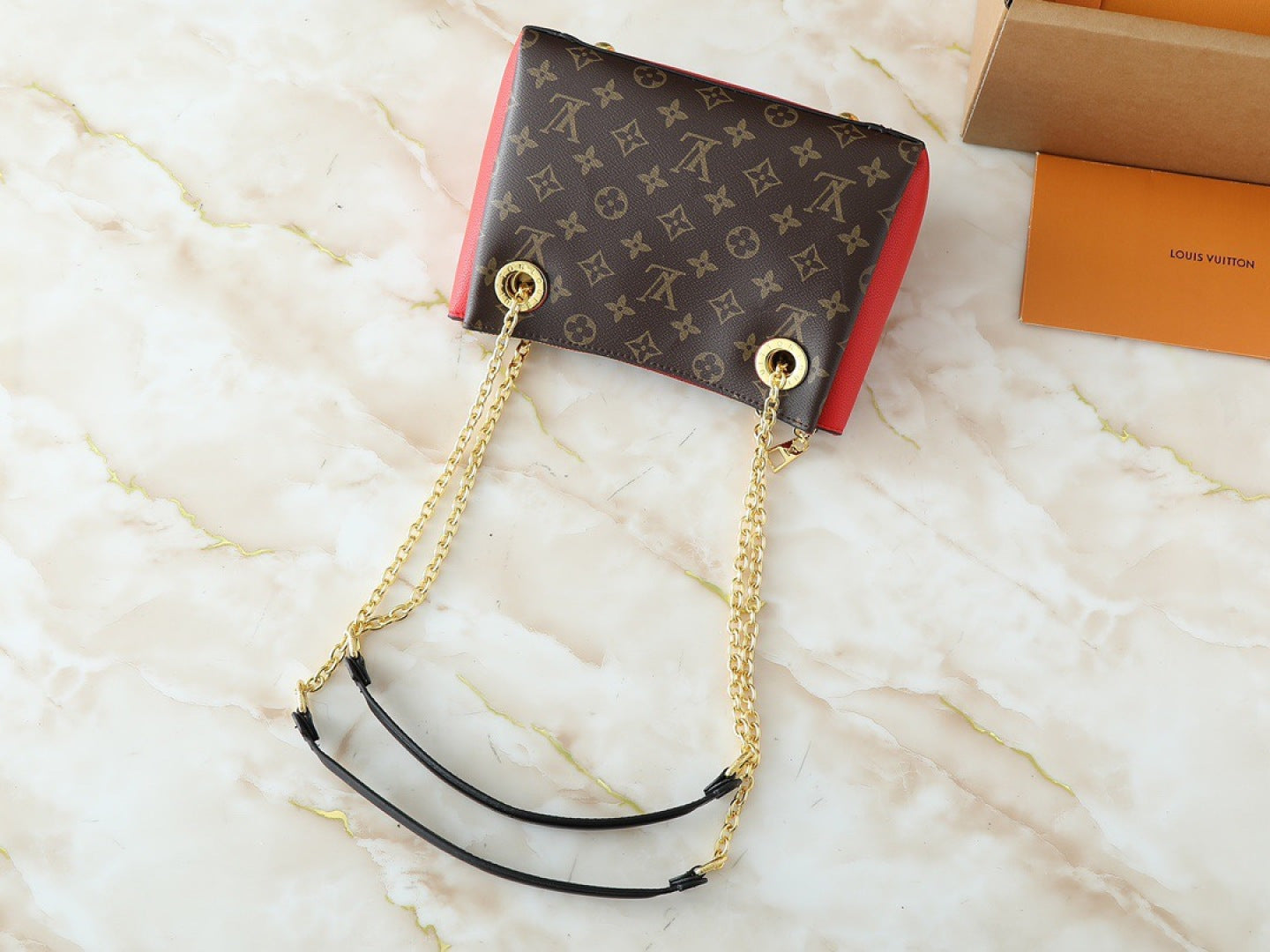 B1P36E75 Popular leather bag