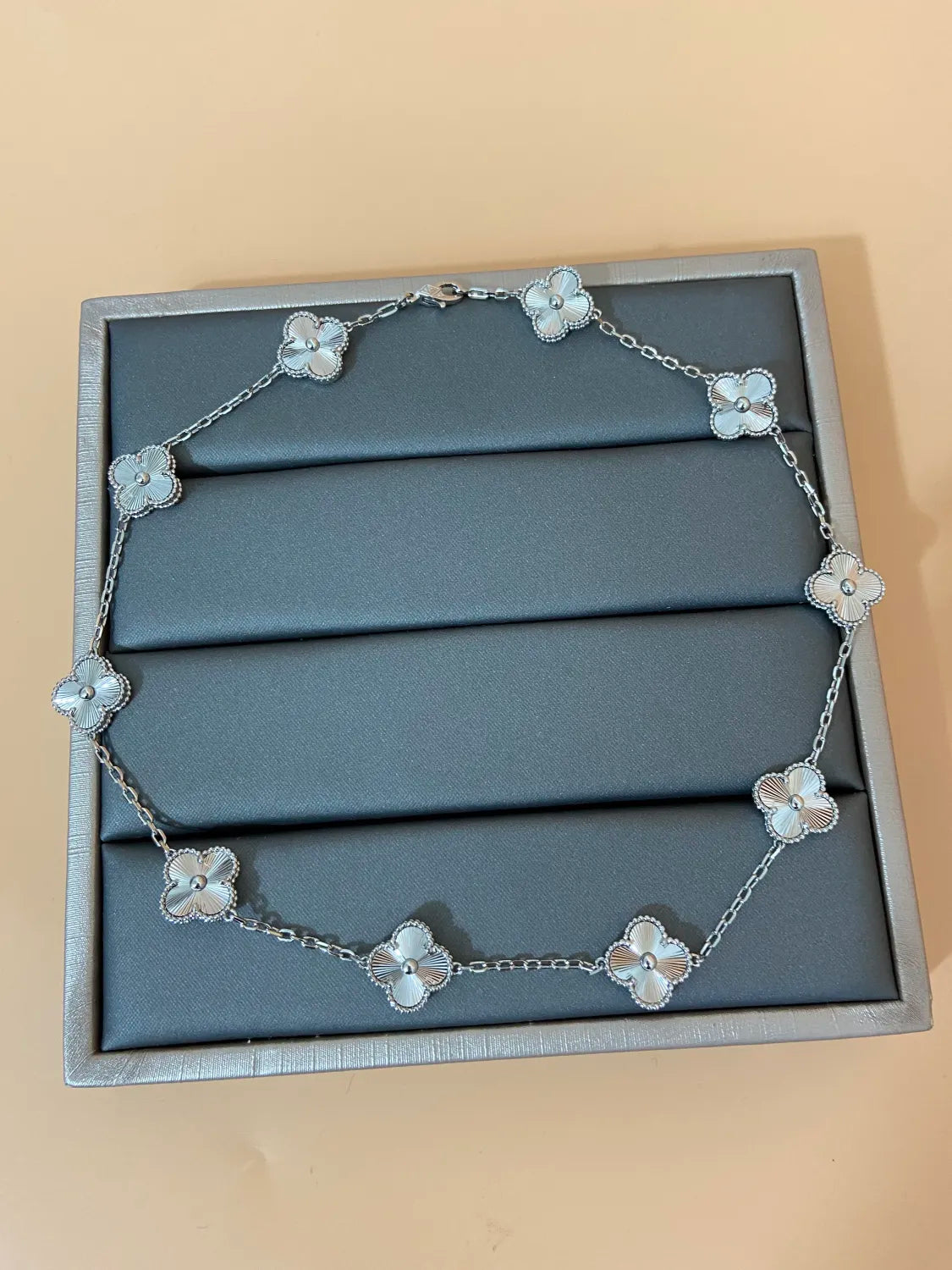 X5B91VA8K  Popular Bracelets. Earrings. Necklaces
