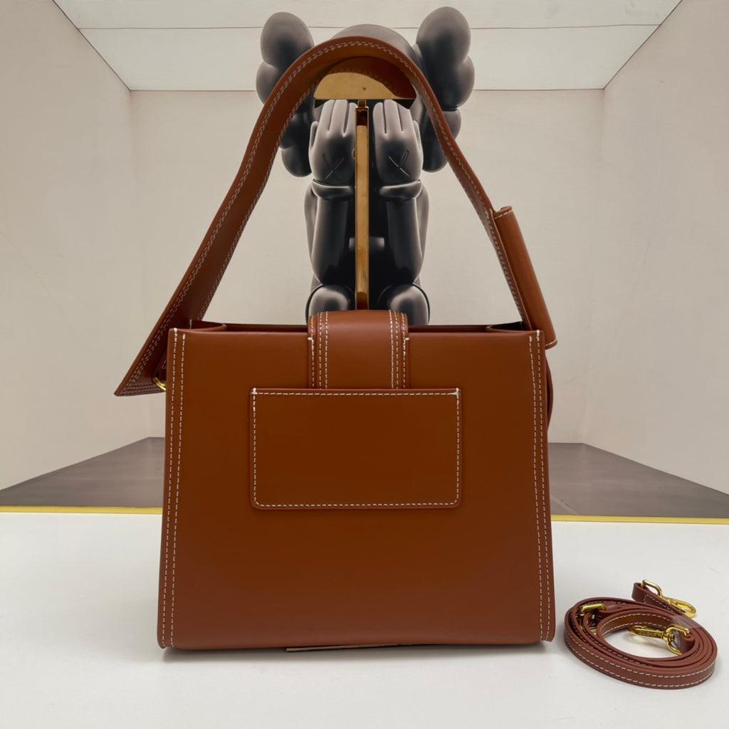 B1P36A25 Popular leather bag
