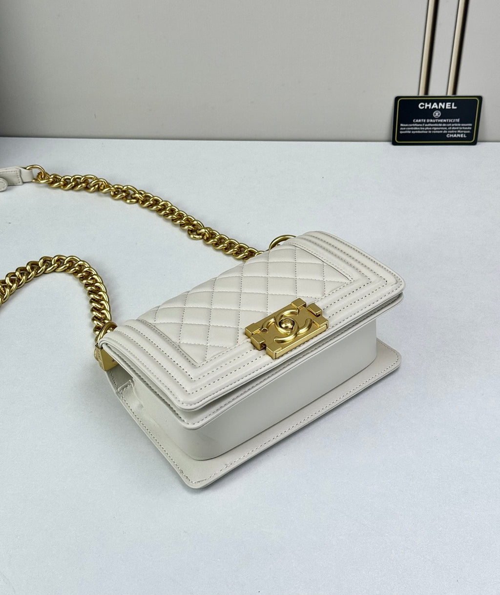 B1P36C16 Popular leather bag