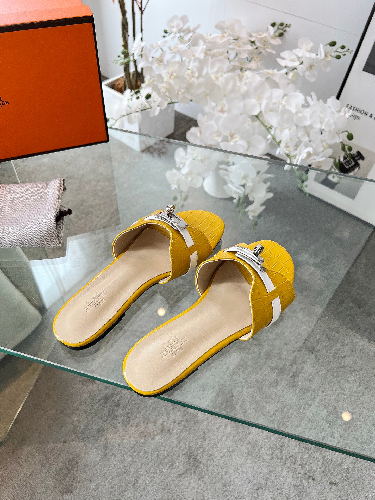 Z2Z85H10  Popular leather Shoes