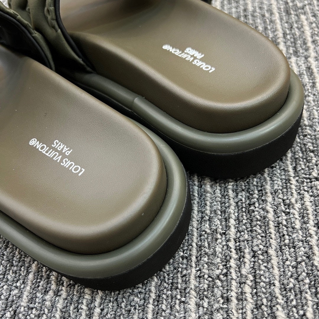 Z5YE116 Popular Slippers