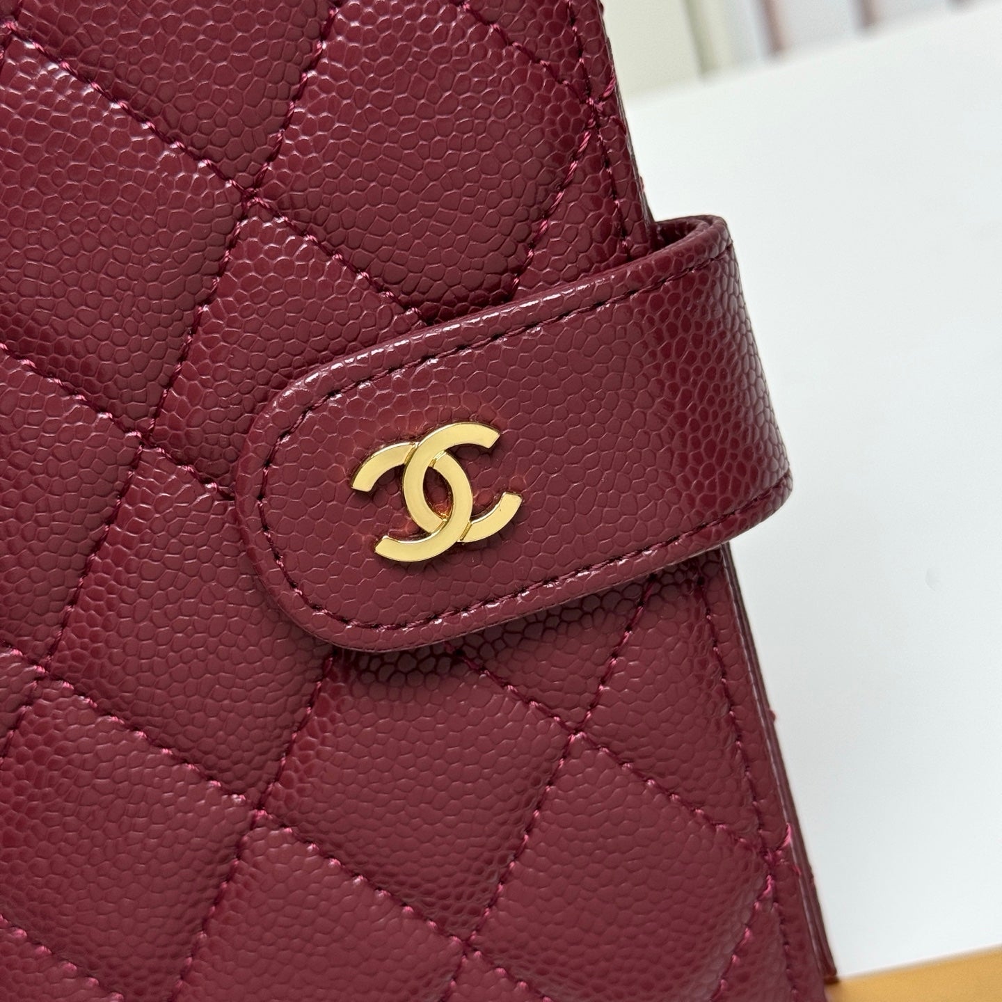 B1P36C126 Popular leather bag