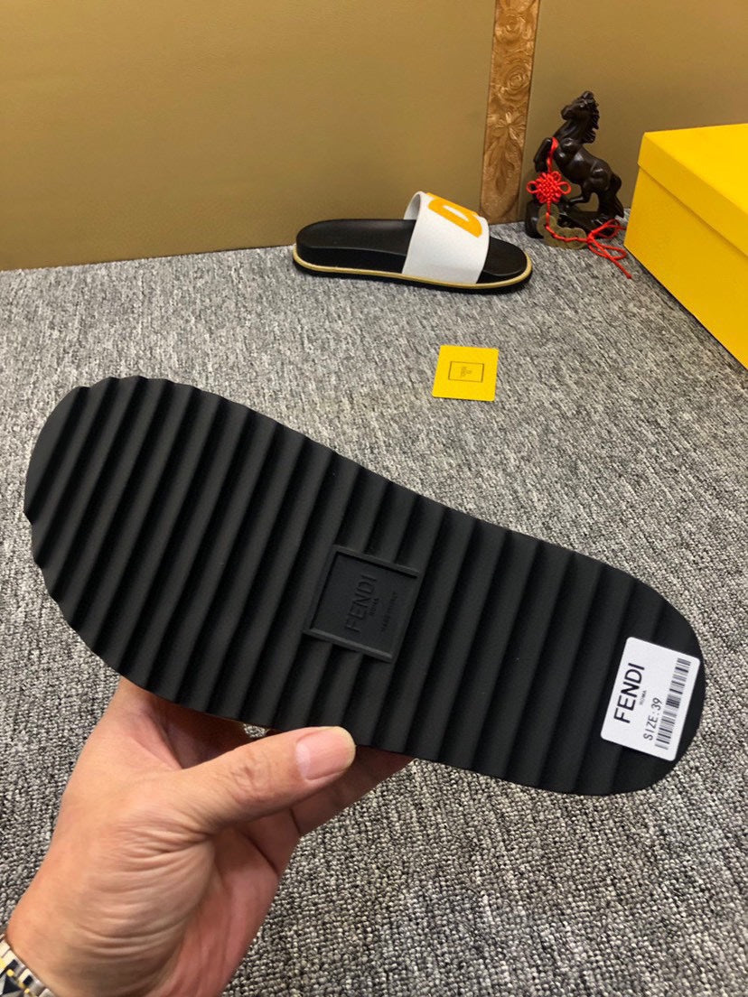 Z5XF106 Popular Slippers