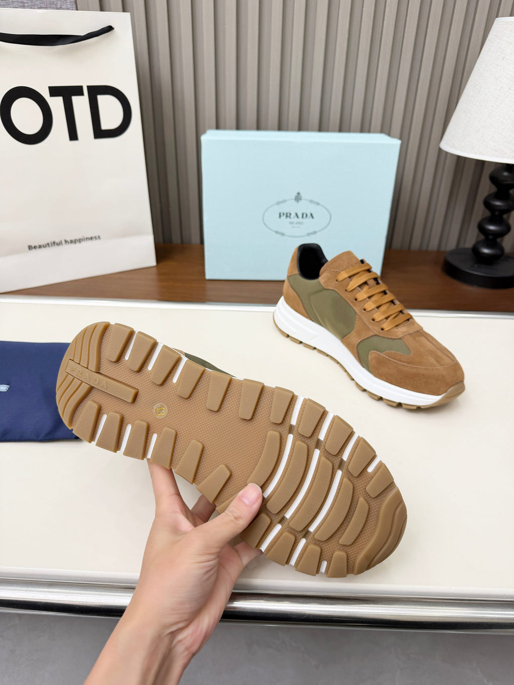 Z2P36P61 Popular high-quality leather Shoes