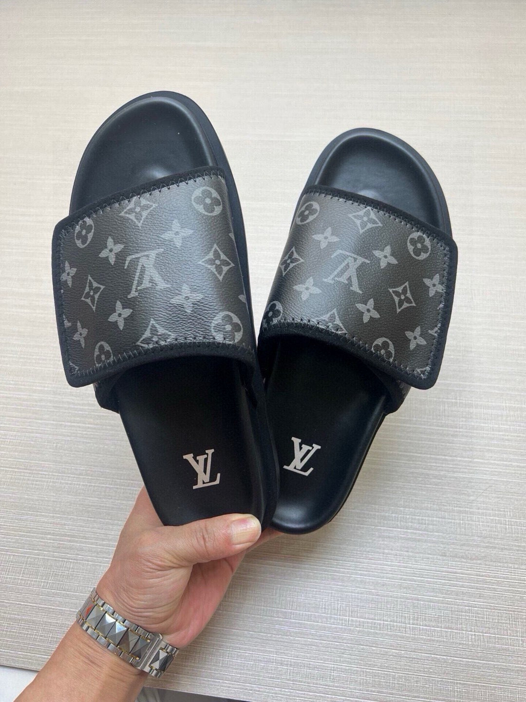 Z5QE5 Popular Slippers