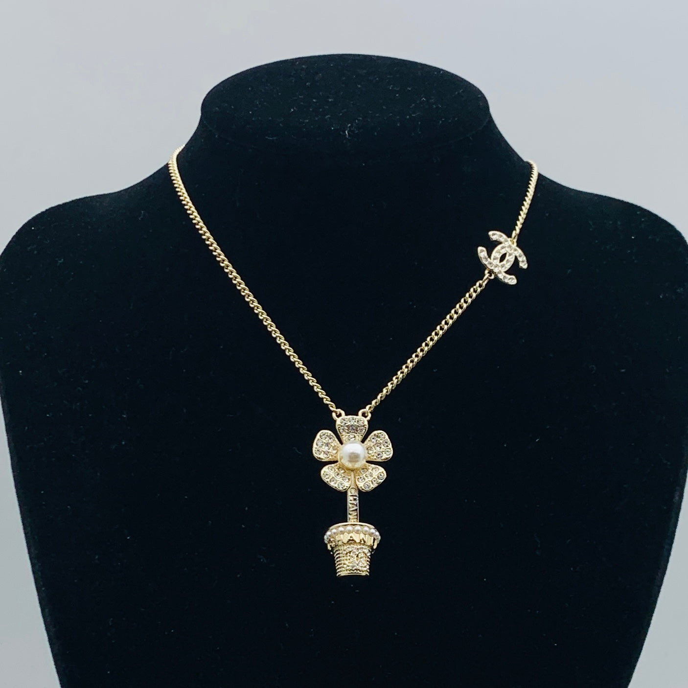 X1Q85C167X Popular Necklace