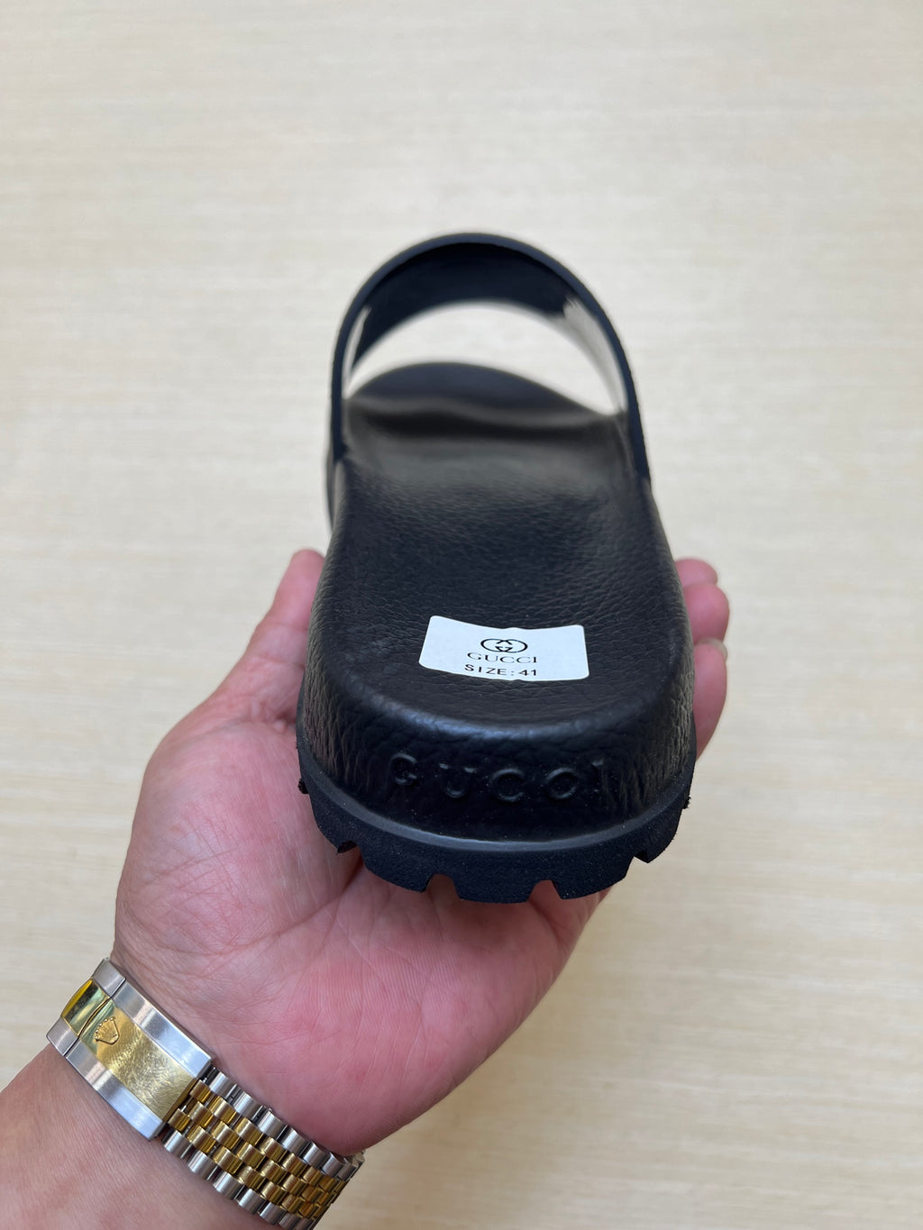 Z5R66B28 Popular Slippers