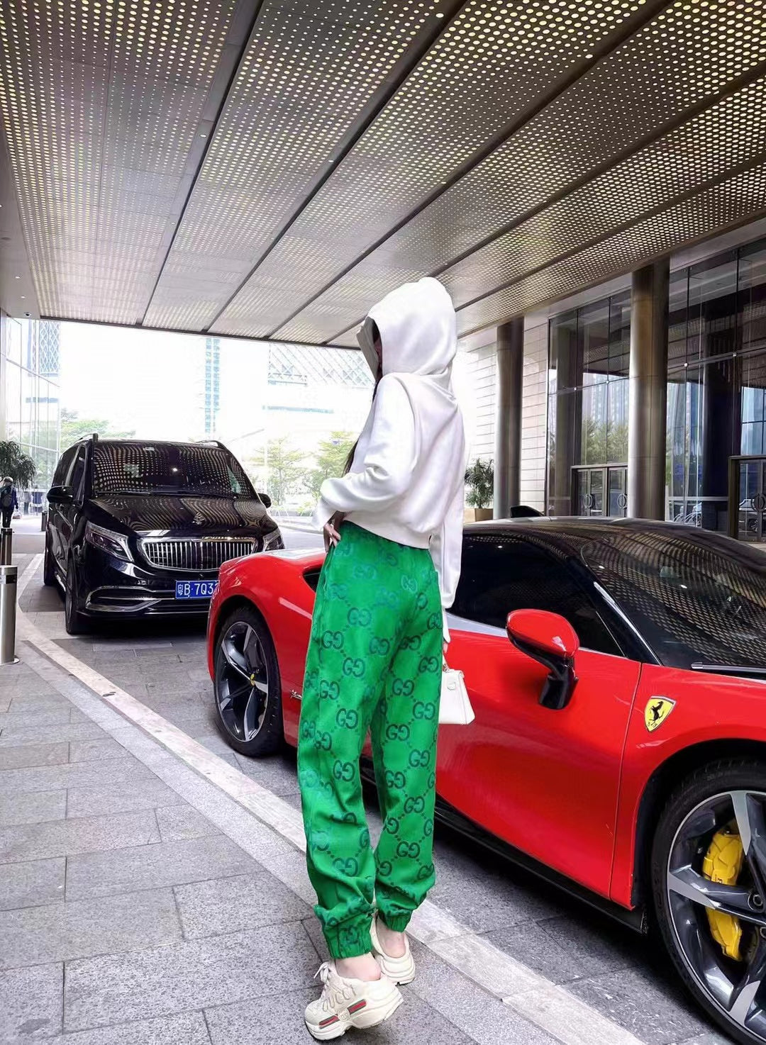 U1W35B11  Popular Pants