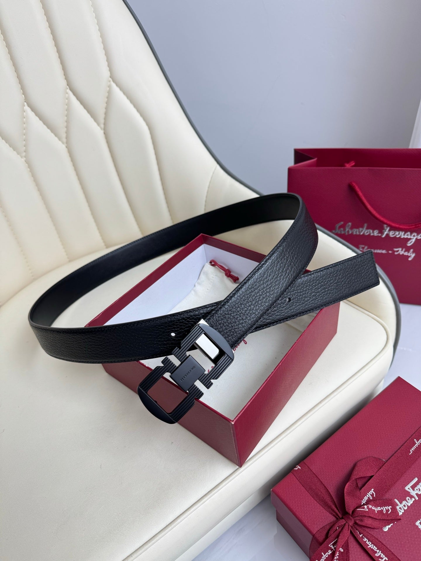 P1Q115A54 Popular High quality belt With full package